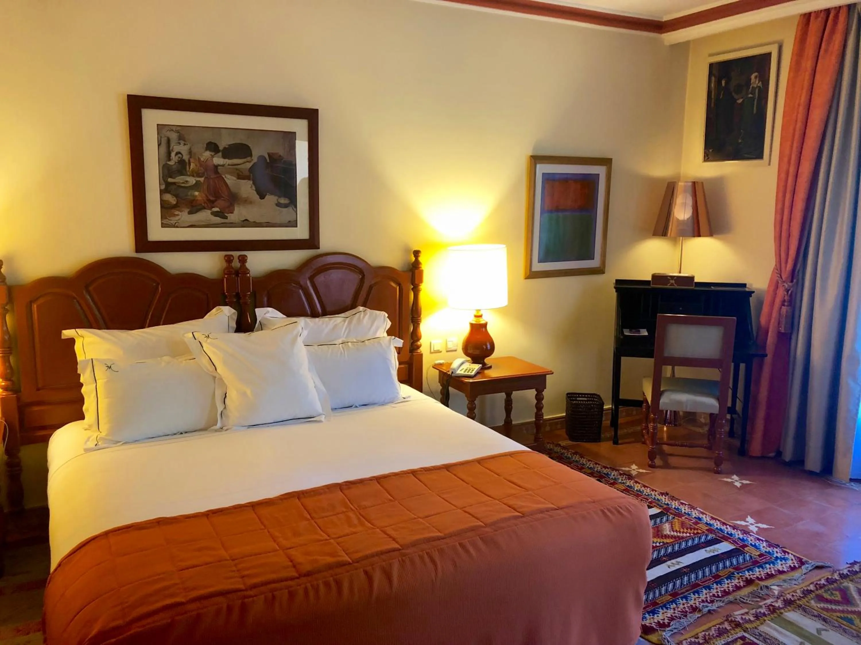 Bed in La Villa Mandarine