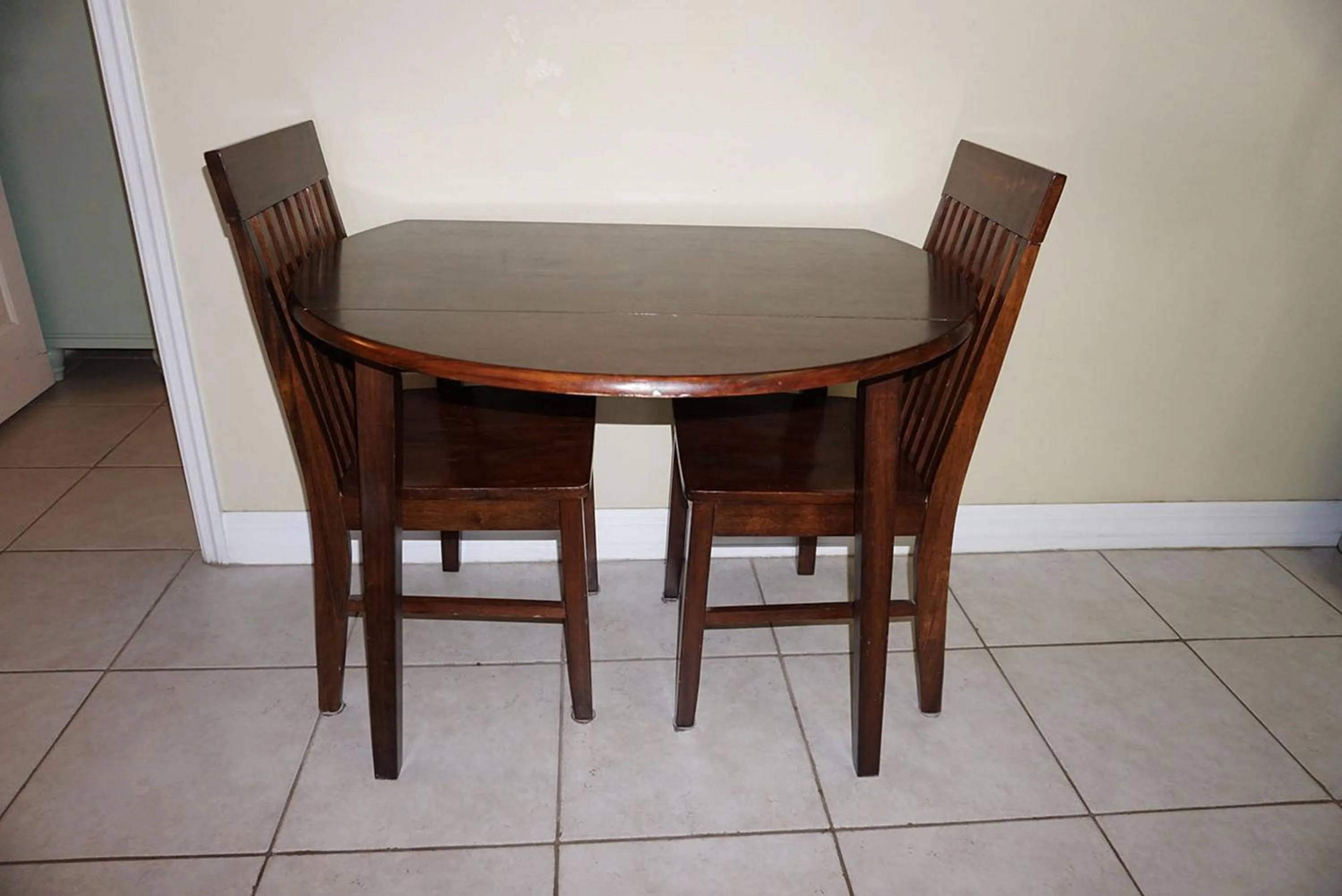 Dining area in Madeira Bay Resort II by Travel Resort Services