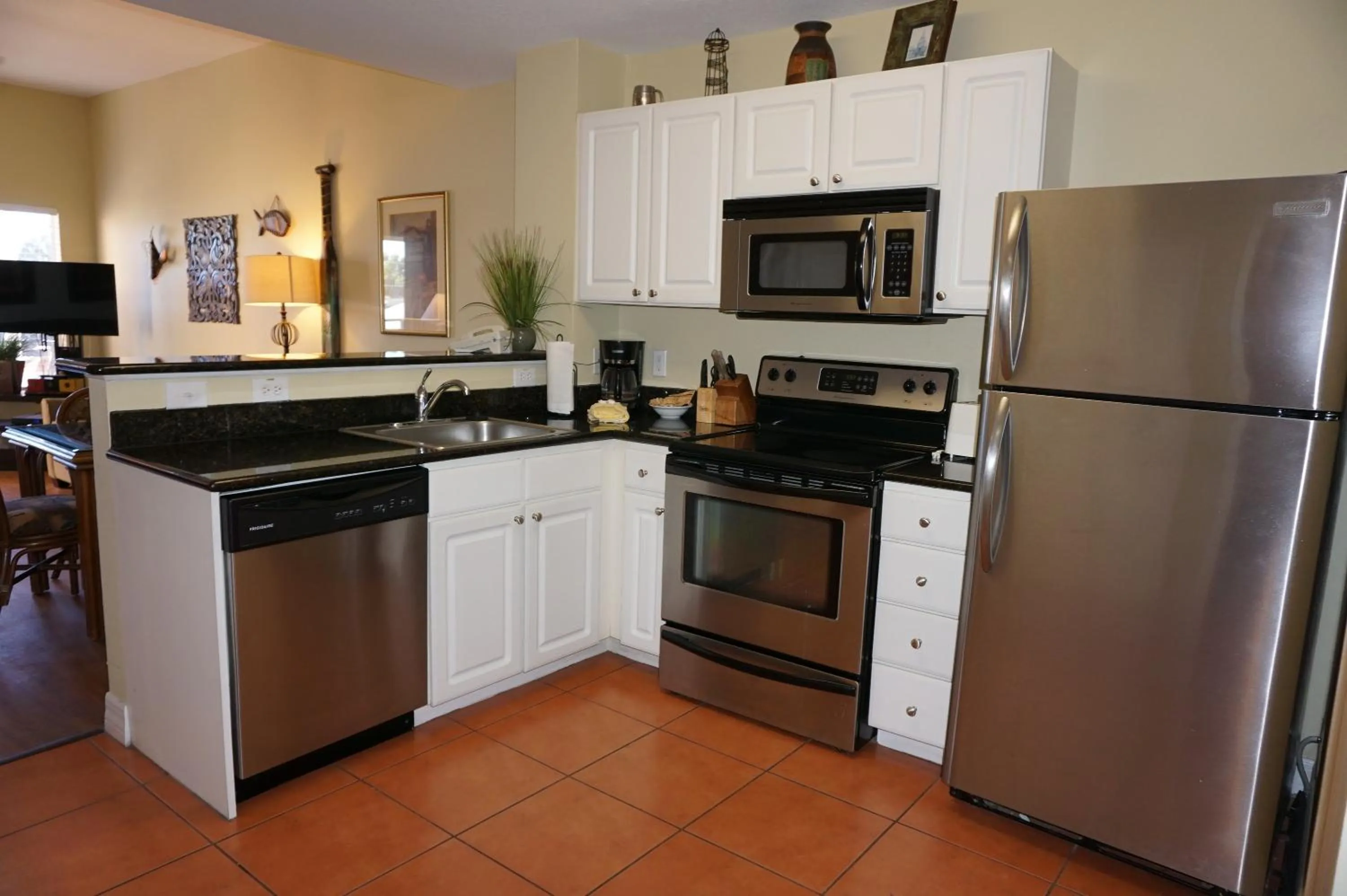 Kitchen or kitchenette in Madeira Bay Resort II by Travel Resort Services