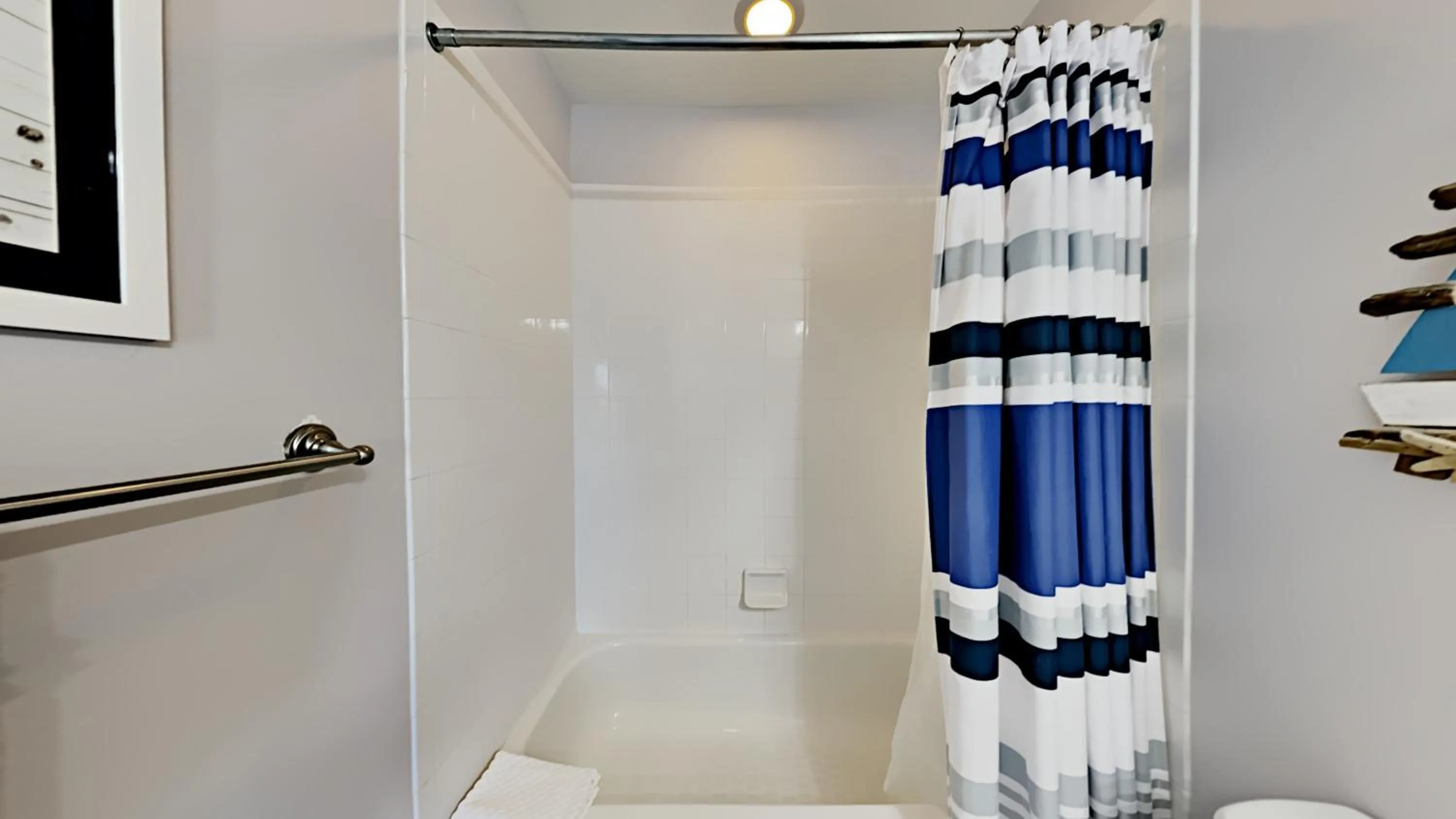 Bathroom in Madeira Bay Resort II by Travel Resort Services