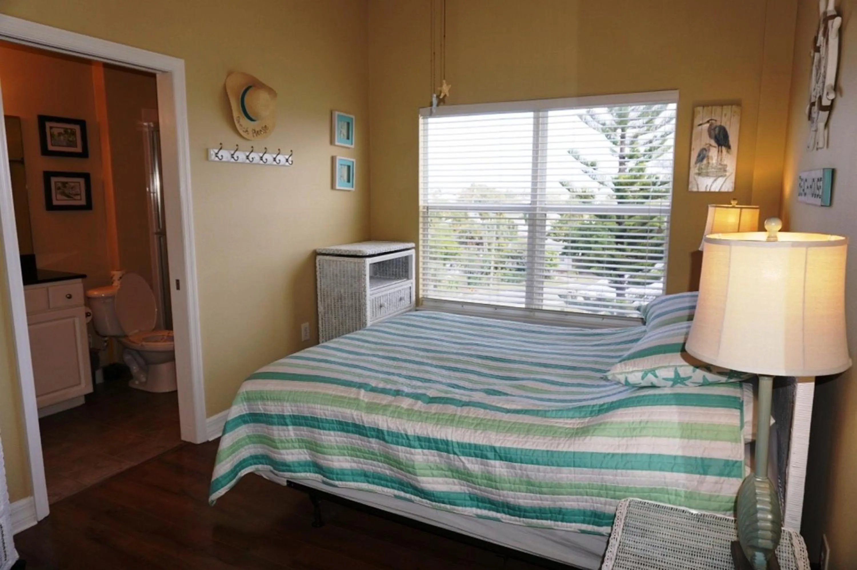 Bedroom, Bed in Madeira Bay Resort II by Travel Resort Services