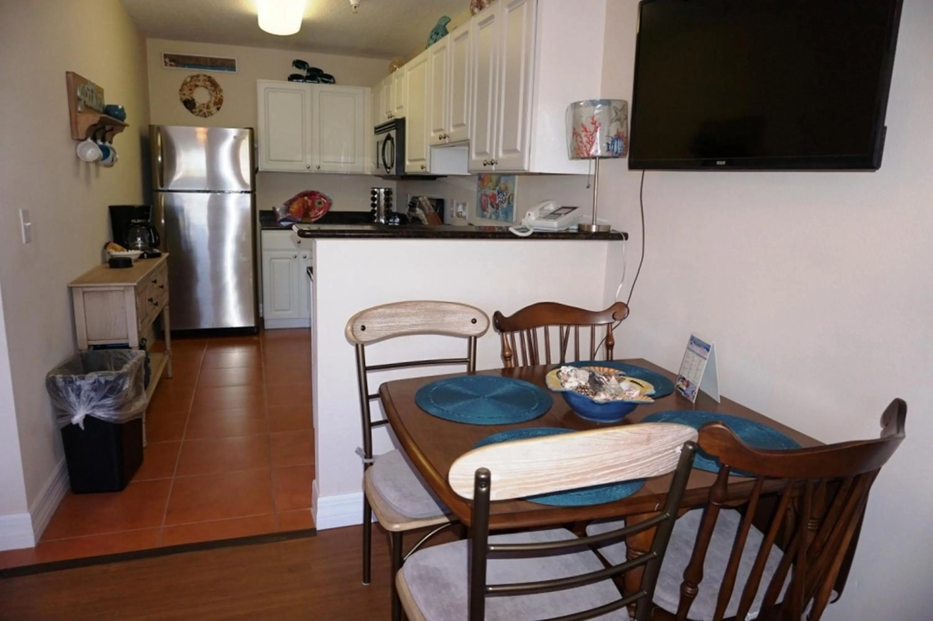 Kitchen or kitchenette in Madeira Bay Resort II by Travel Resort Services