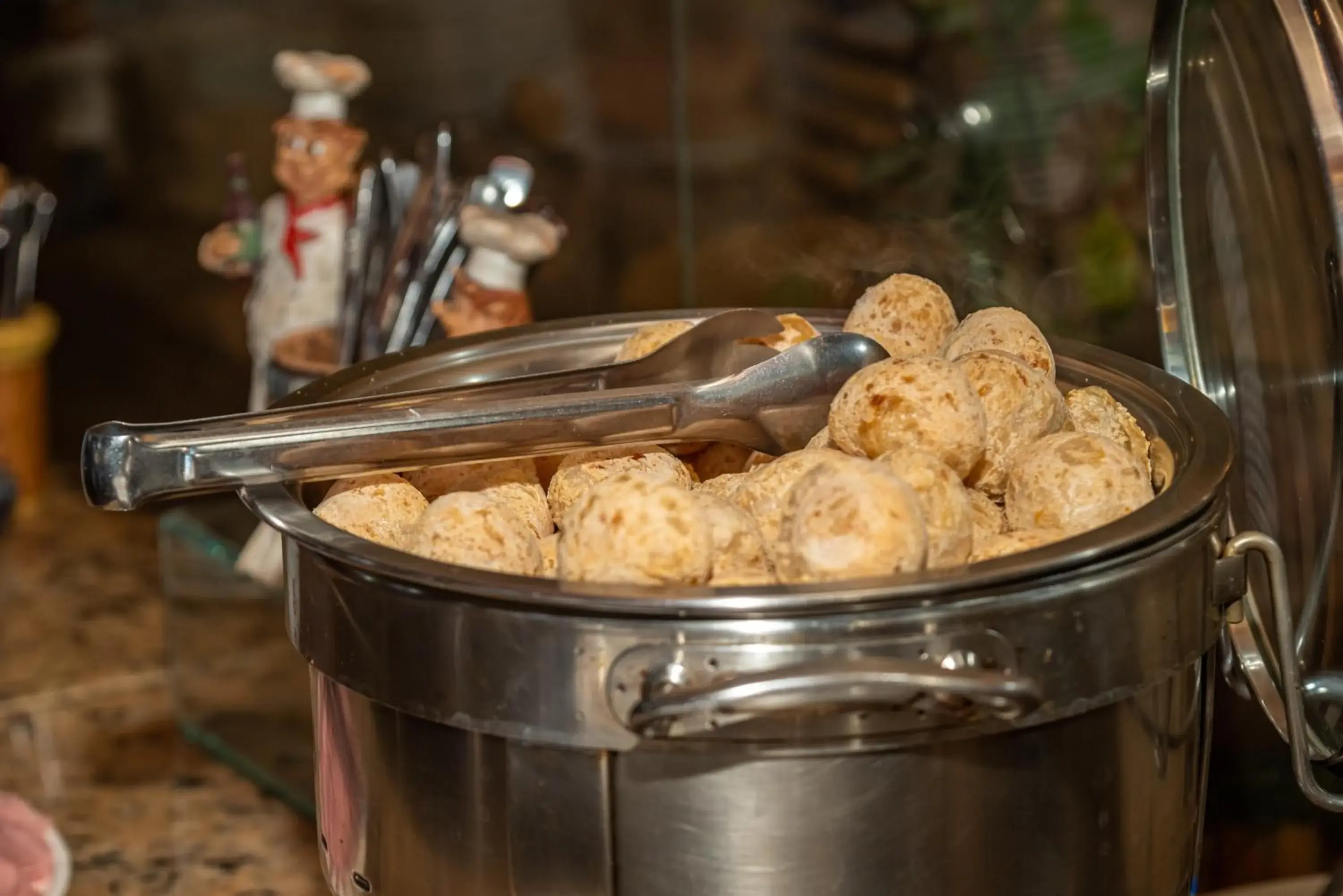 Buffet breakfast in VOA Hotel Caxambu Buffet breakfast in VOA Hotel Caxambu