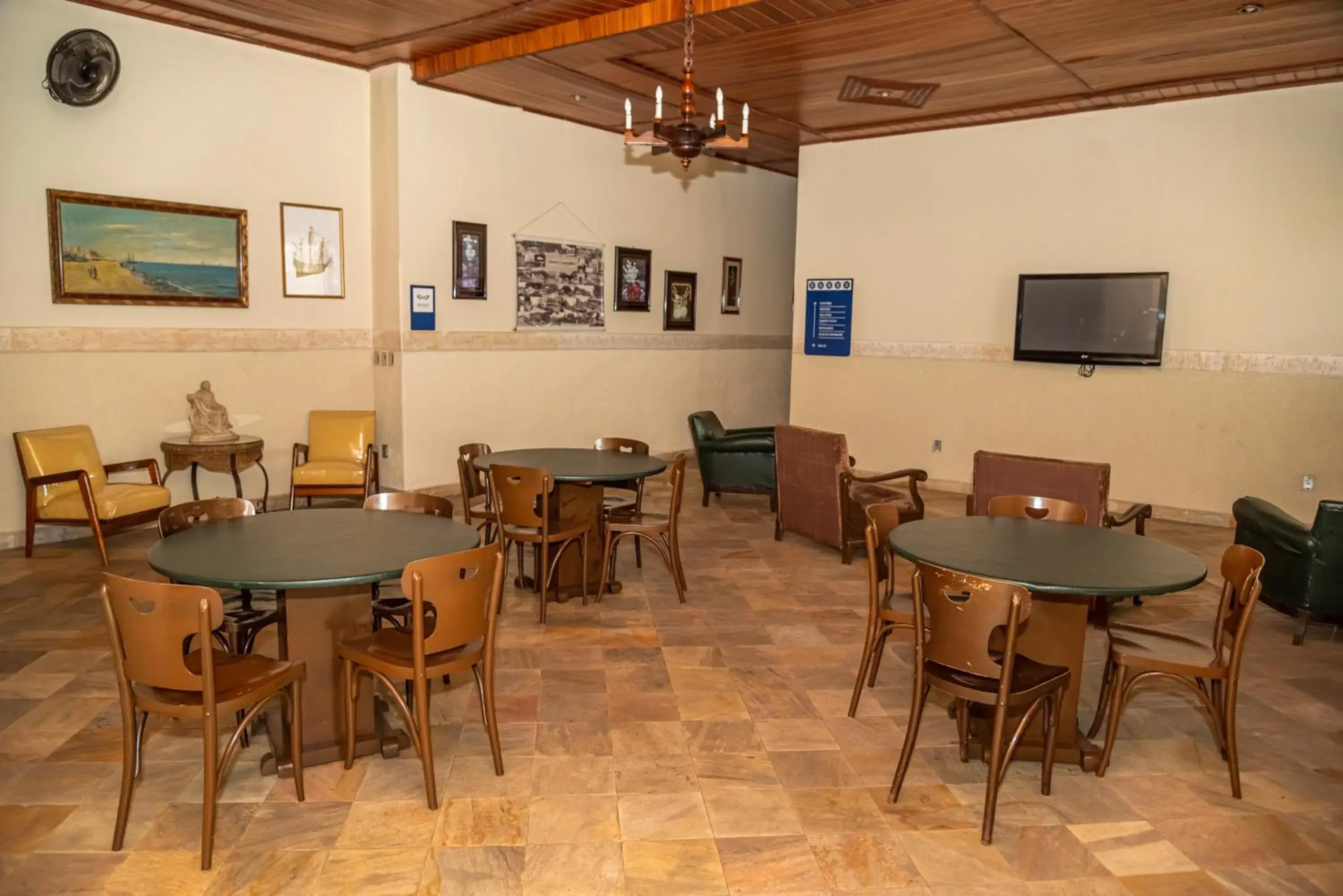 Restaurant/places to eat in VOA Hotel Caxambu Restaurant/places to eat in VOA Hotel Caxambu