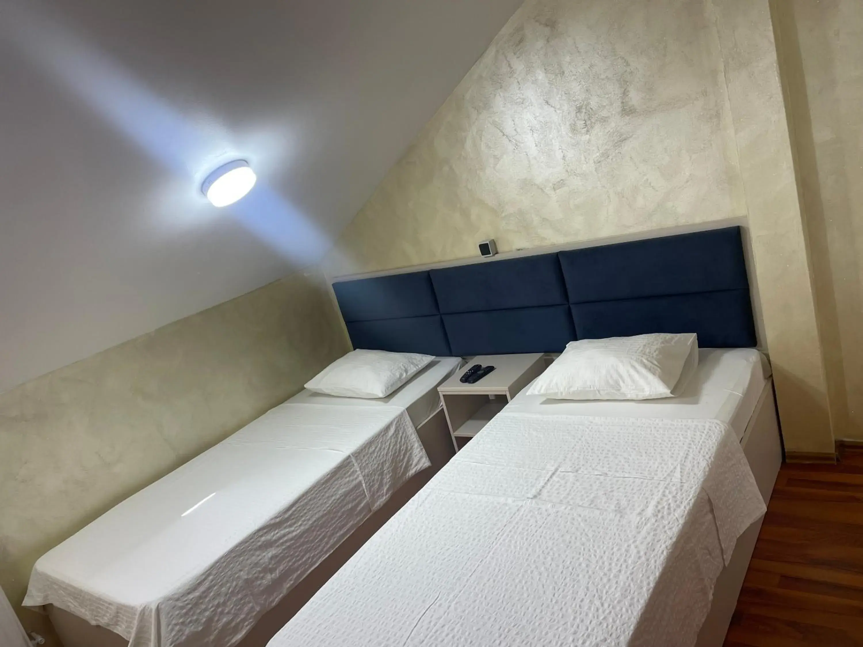 Budget Twin Room in KM 80 Restaurant & Hotel Budget Twin Room in KM 80 Restaurant & Hotel