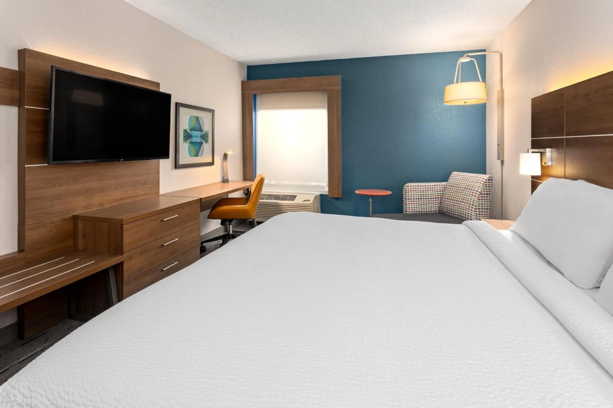 Photo of the whole room, Bed in Holiday Inn Express - New Albany