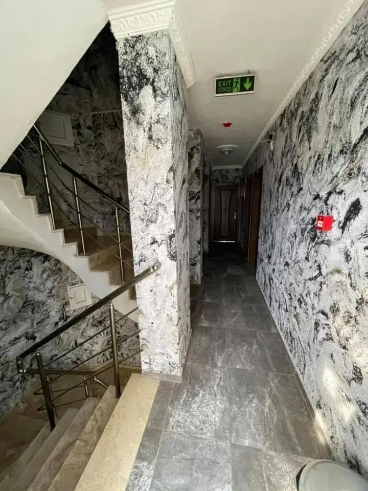 Decorative detail in Özgür Hotel Decorative detail in Özgür Hotel