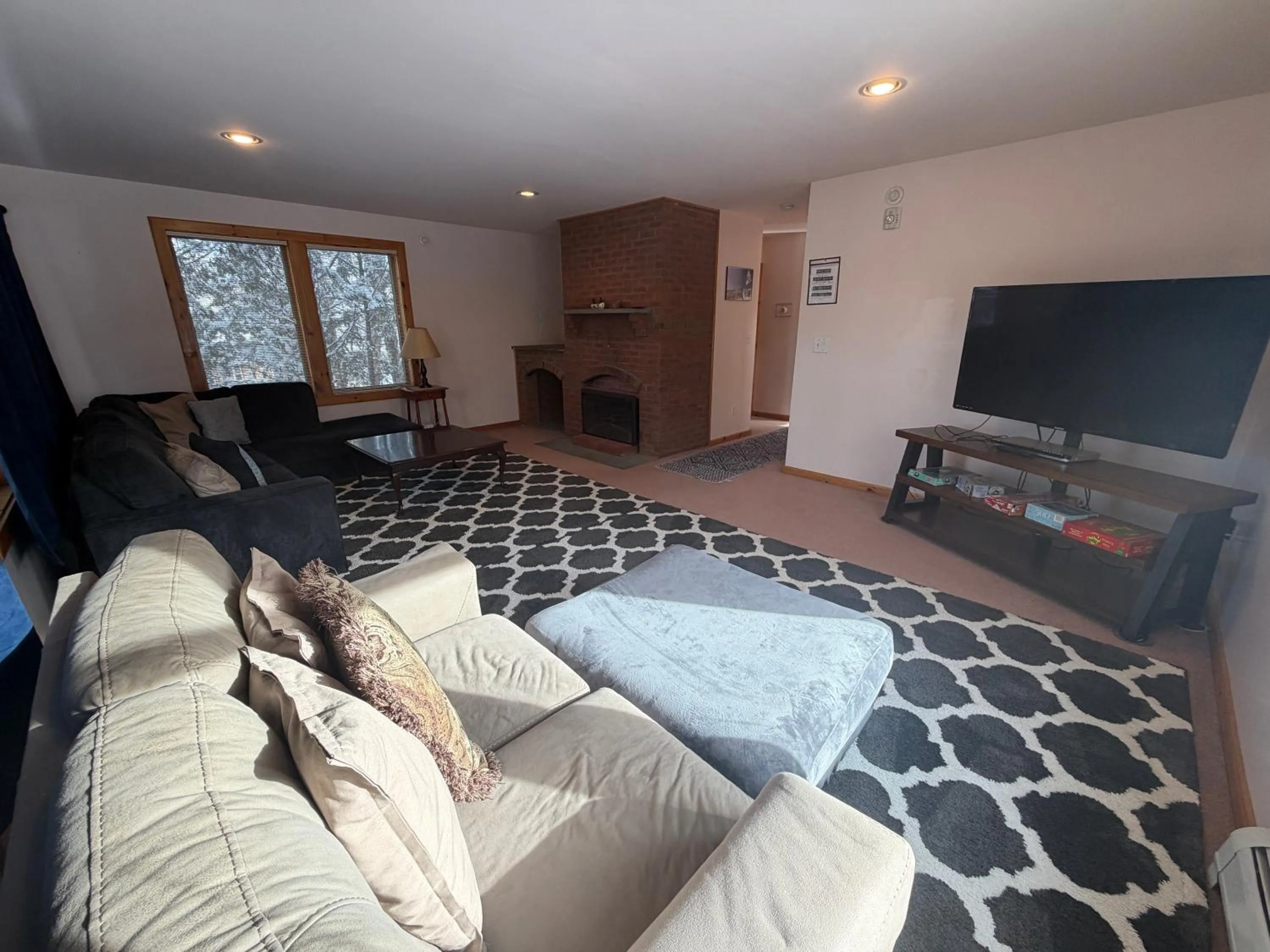 TV and multimedia in Mountain Sports Inn