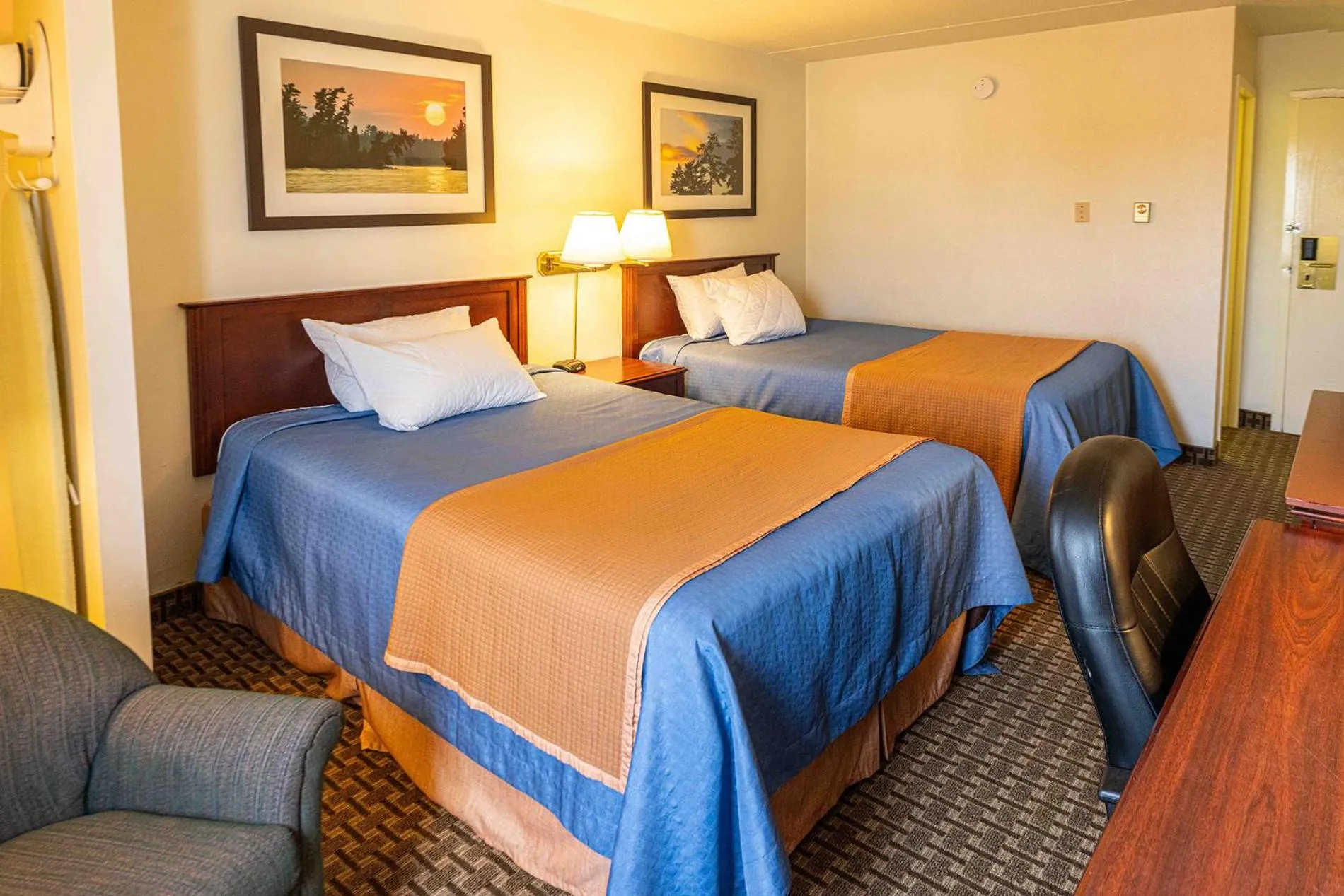 Bedroom, Bed in BA Hotel