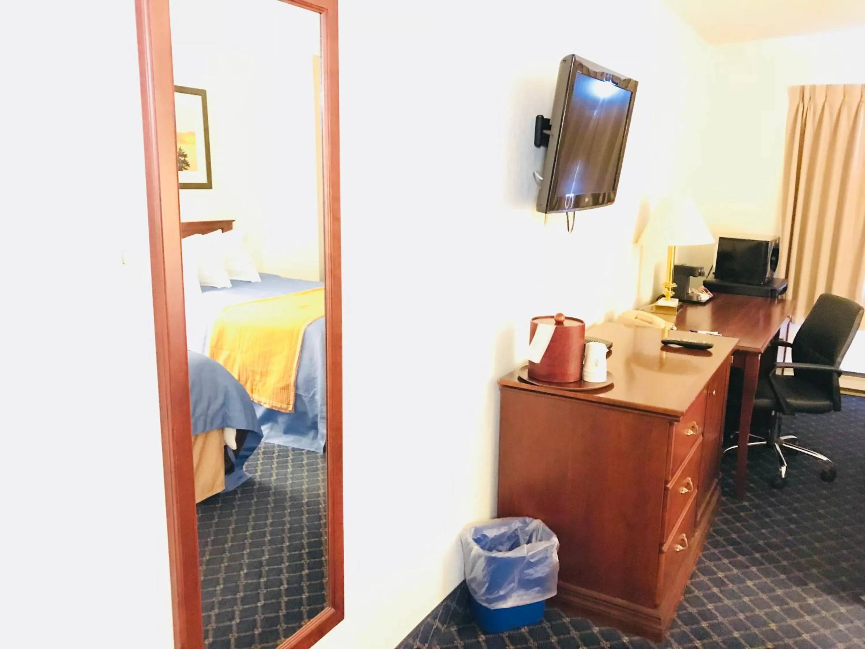 TV and multimedia in BA Hotel