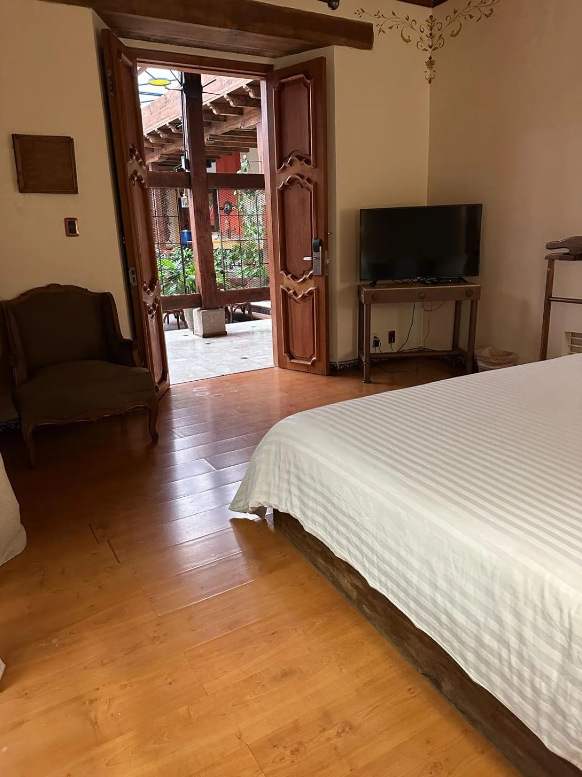 Photo of the whole room, Bed in Casa de los Arcángeles