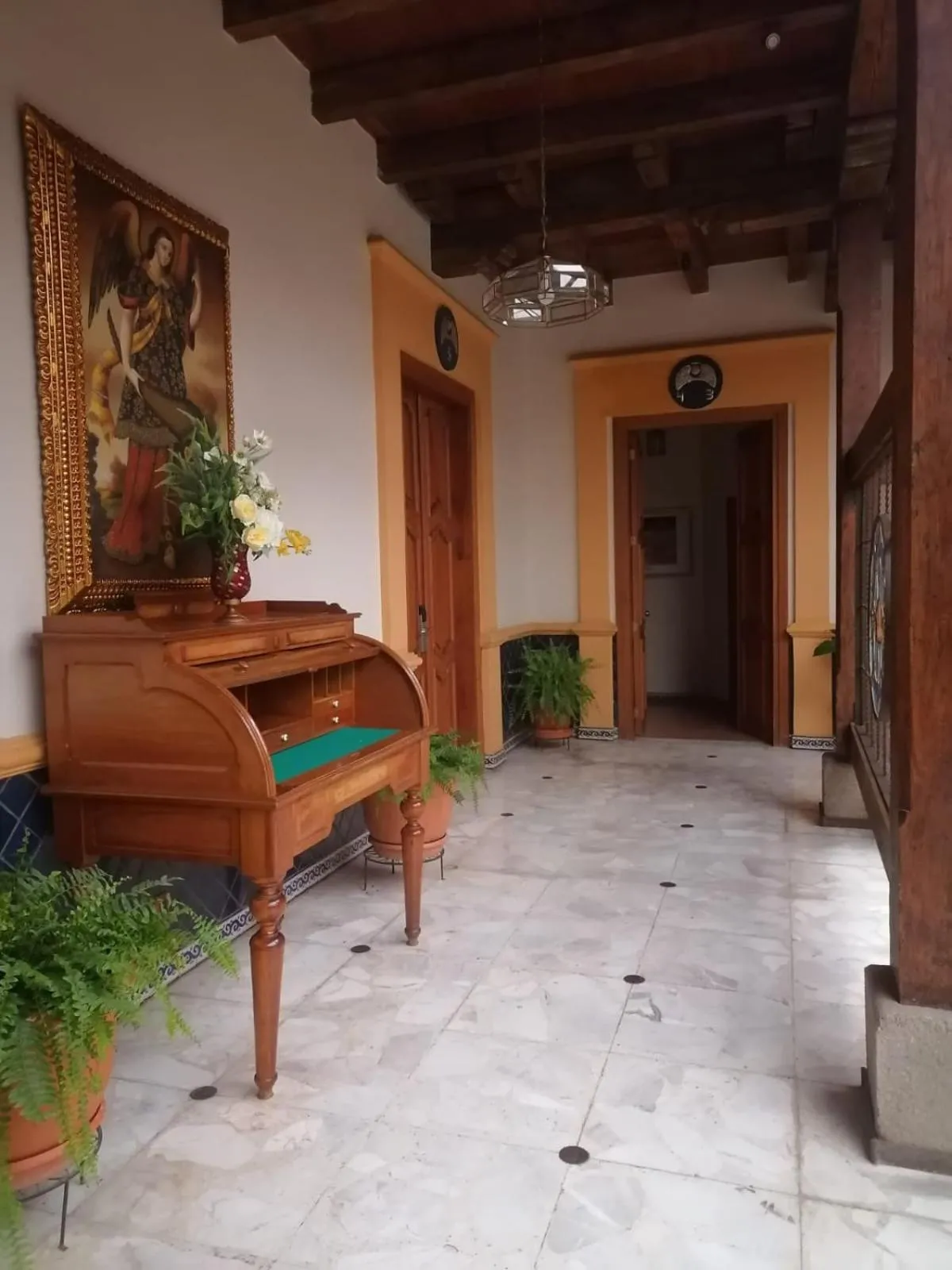 furniture in Casa de los Arcángeles
