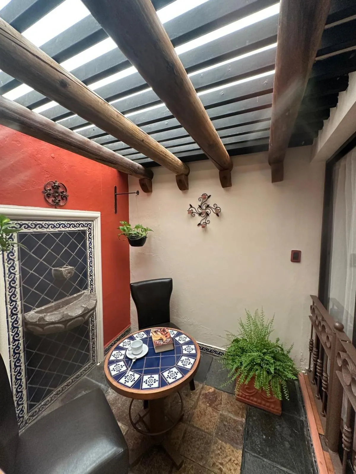 Seating area in Casa de los Arcángeles
