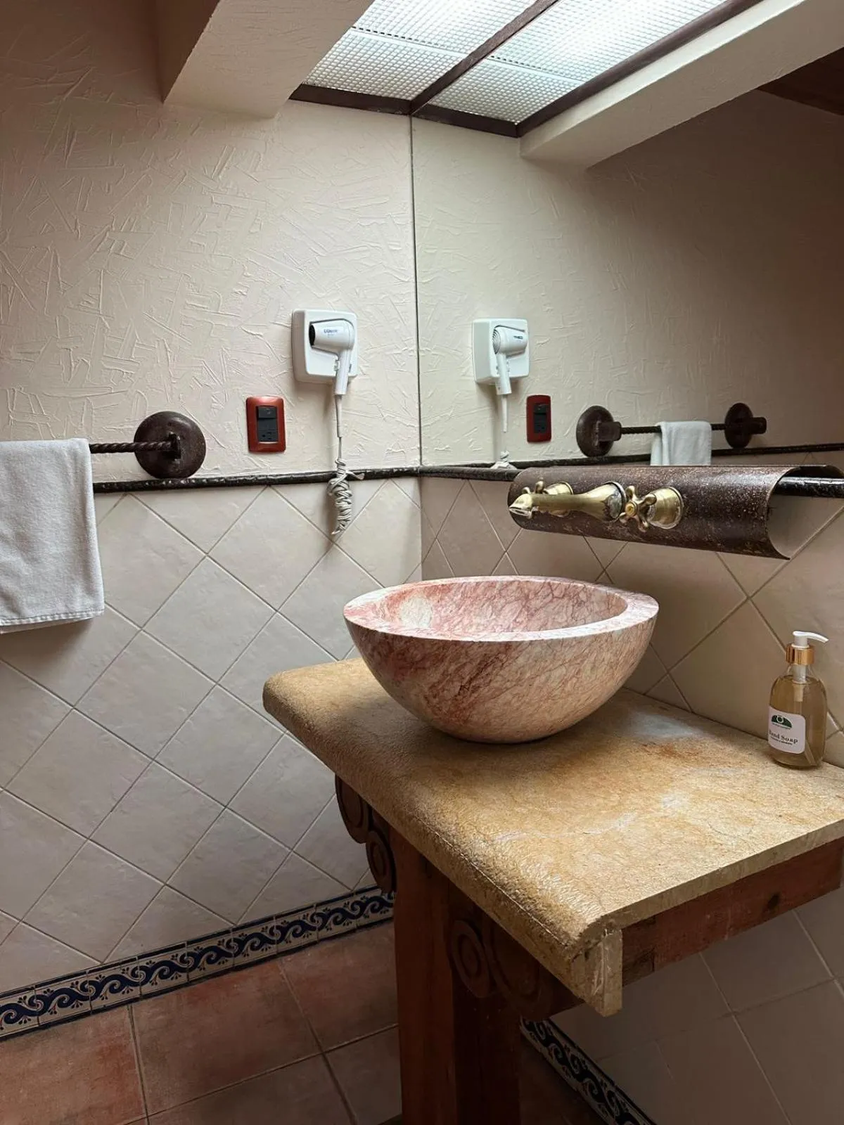 Bathroom in Casa de los Arcángeles