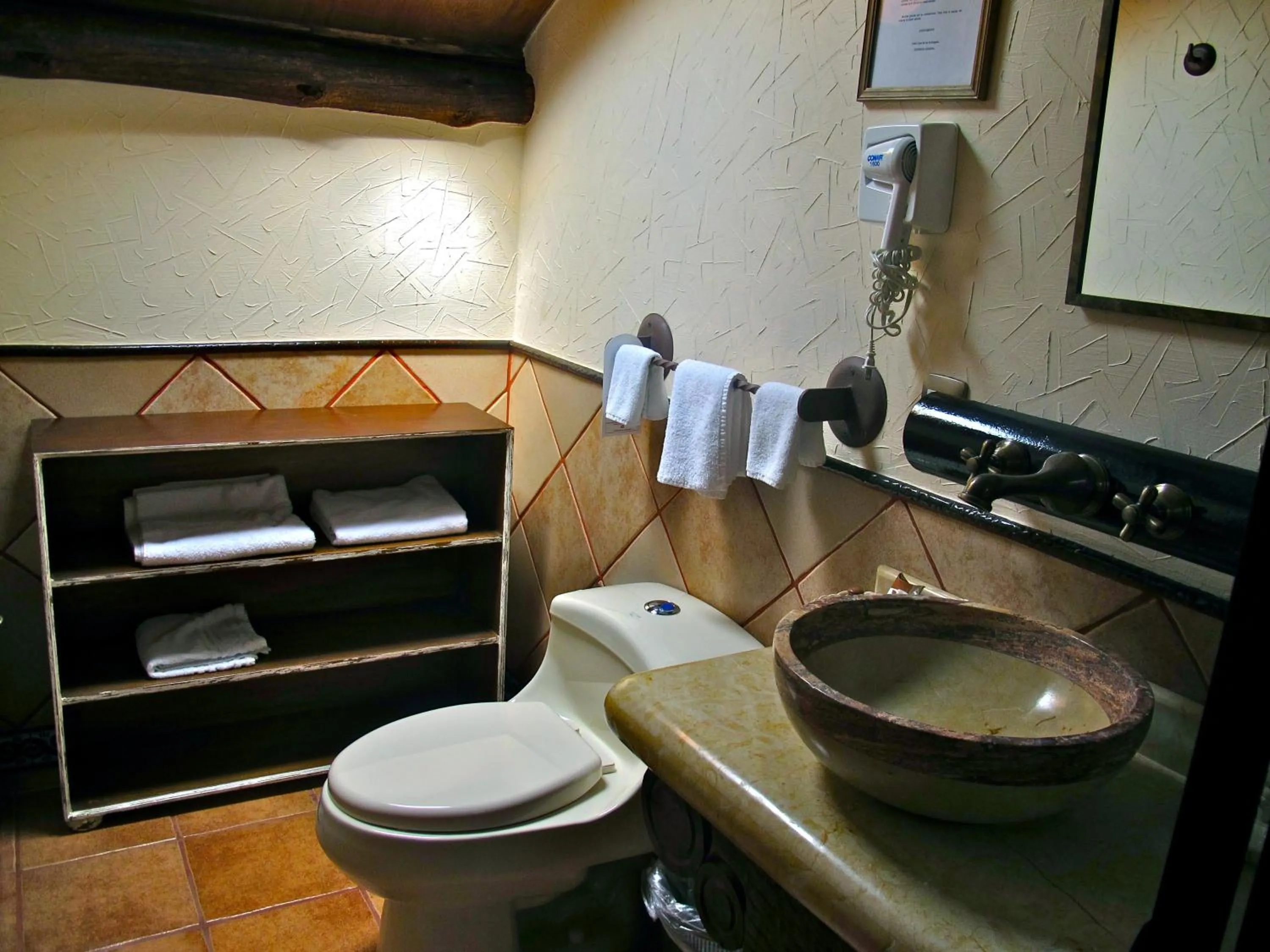 Bathroom in Casa de los Arcángeles