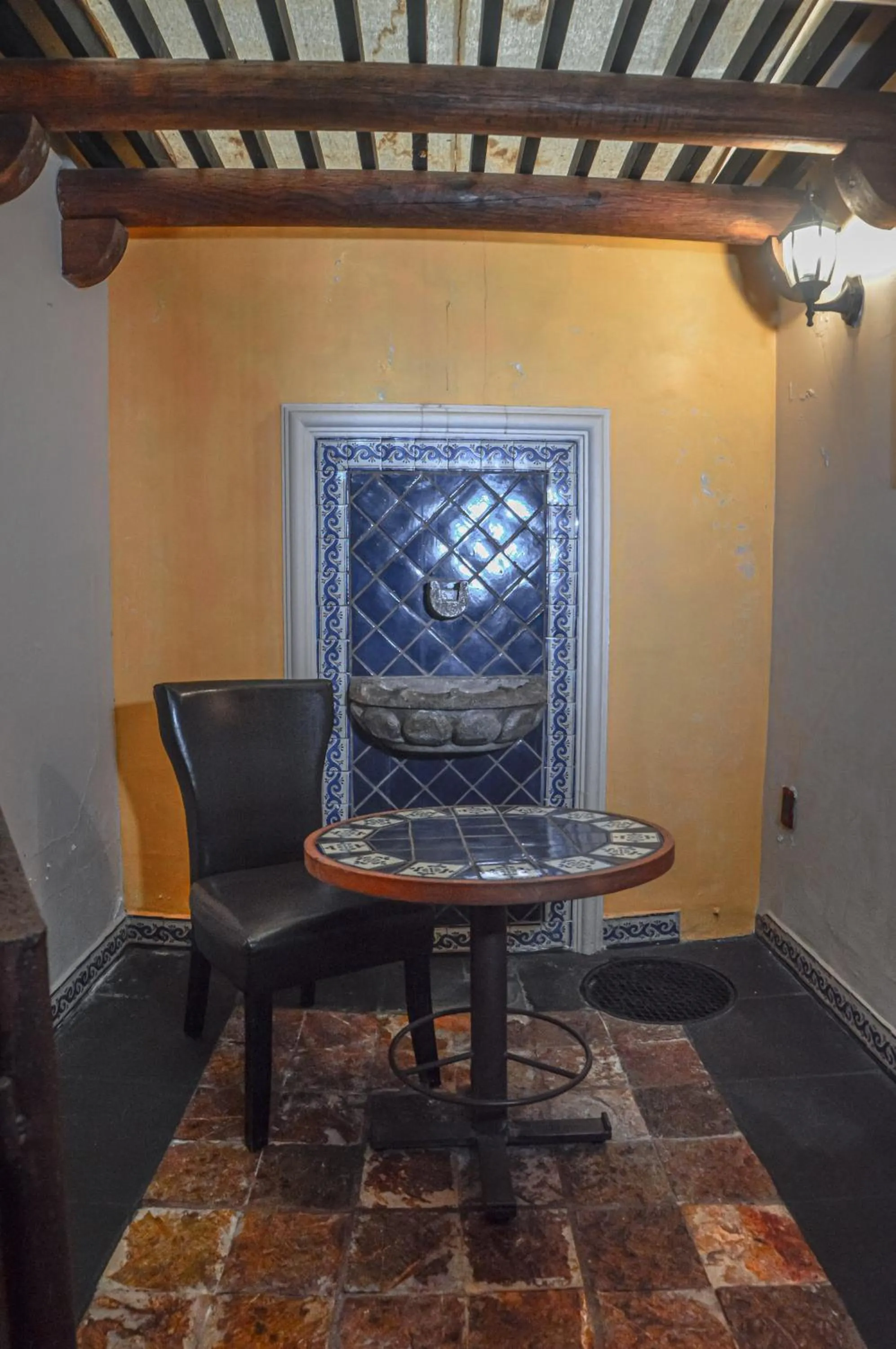 Seating area in Casa de los Arcángeles