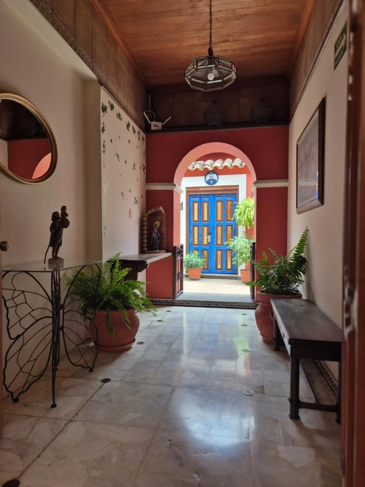 Patio in Casa de los Arcángeles