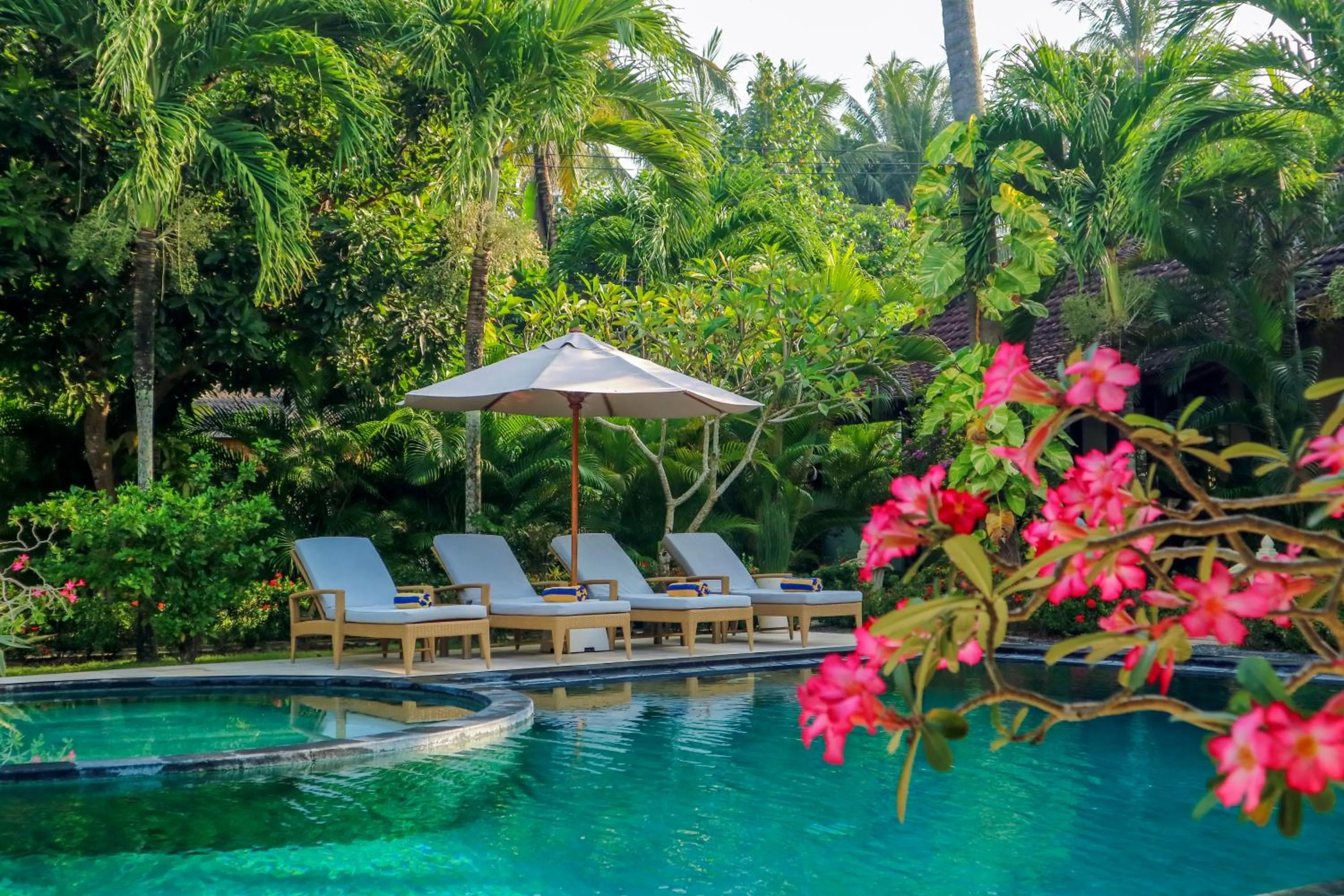 Day in Rossa Garden Hotel