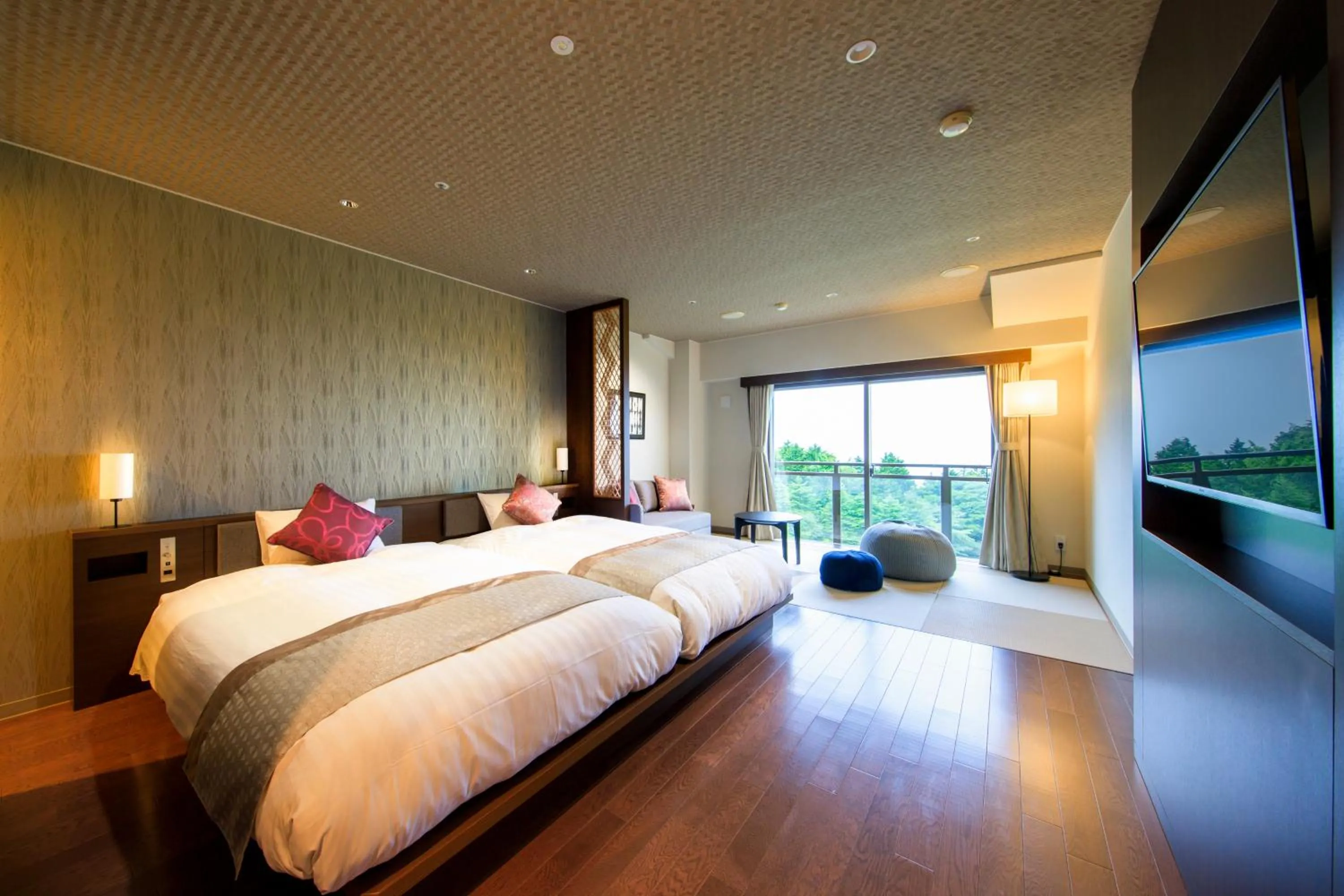 Photo of the whole room, Bed in Hotel Green Plaza Hakone