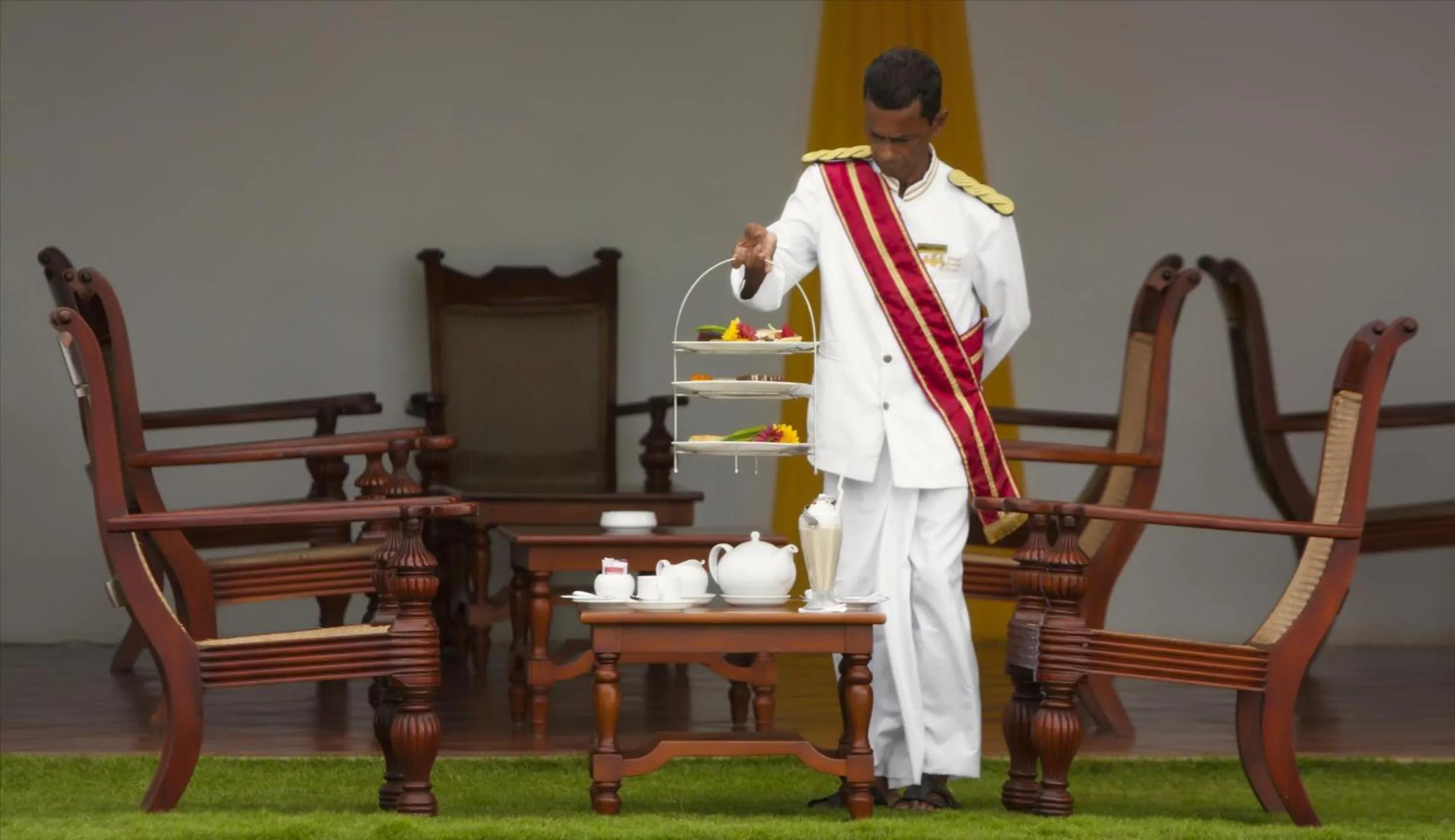 Staff in Mount Lavinia Hotel