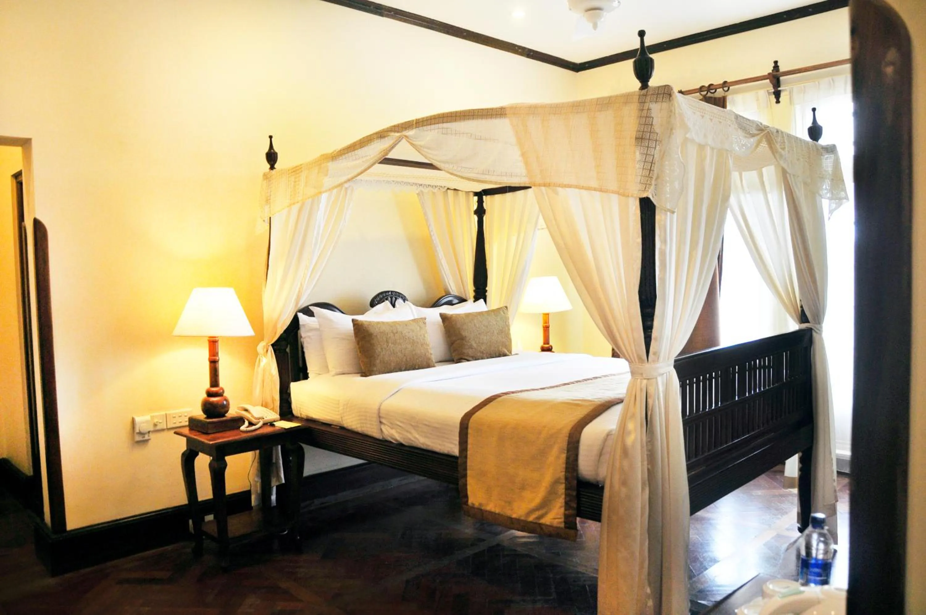 Bed in Mount Lavinia Hotel