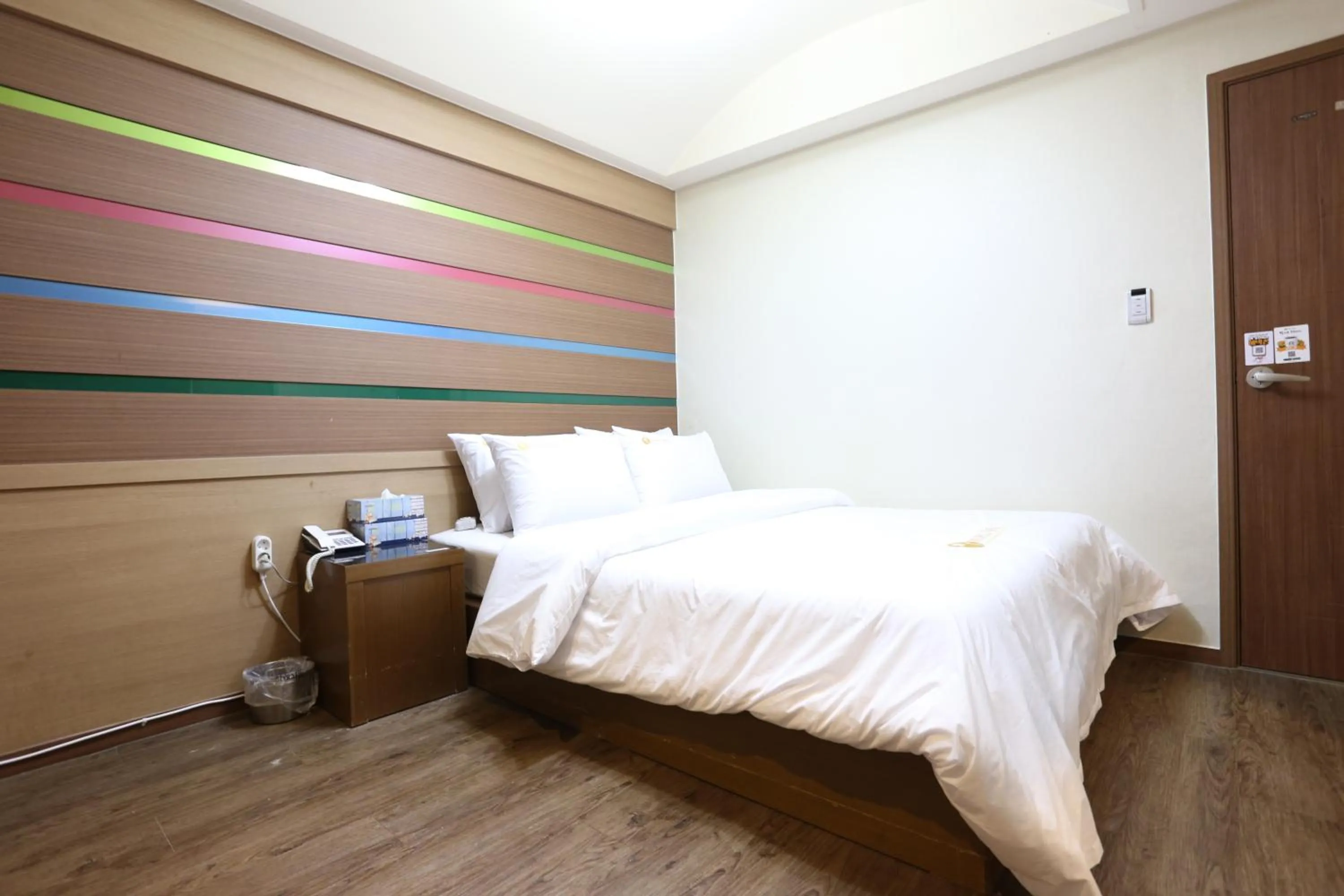 Bed in City Park Hotel