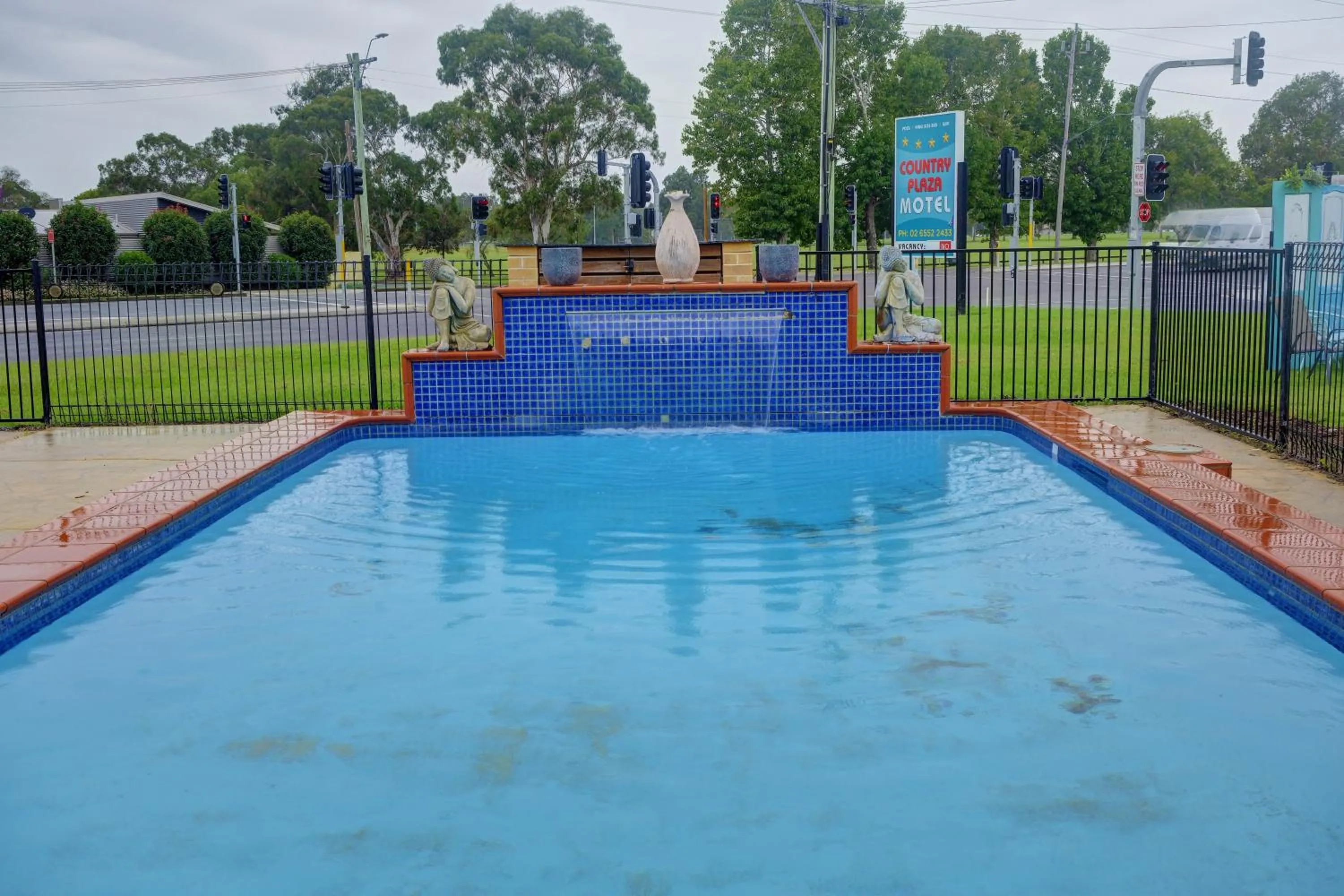 Day in Country Plaza Motel Taree