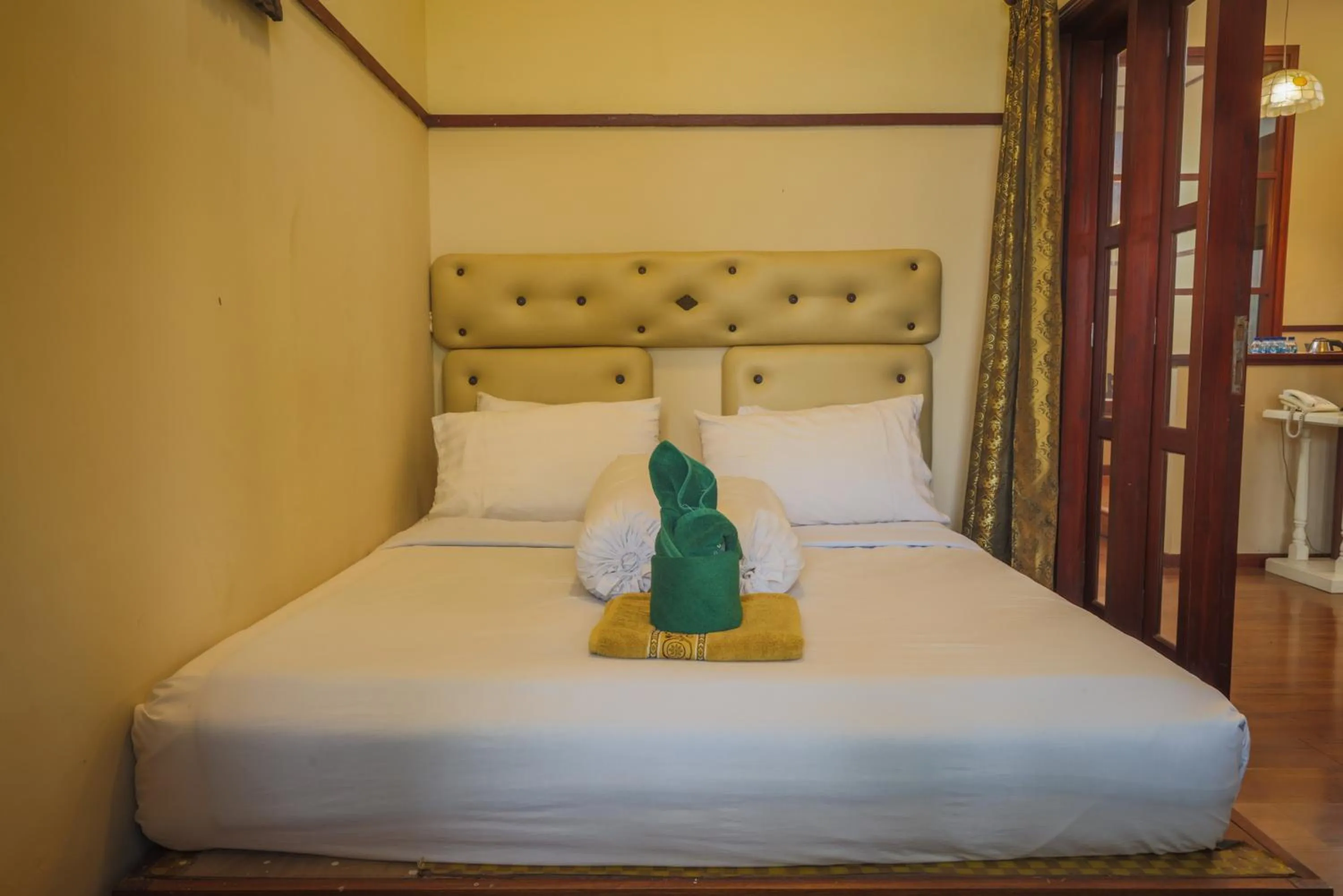 Bedroom, Bed in Family Hotel Gradia 1