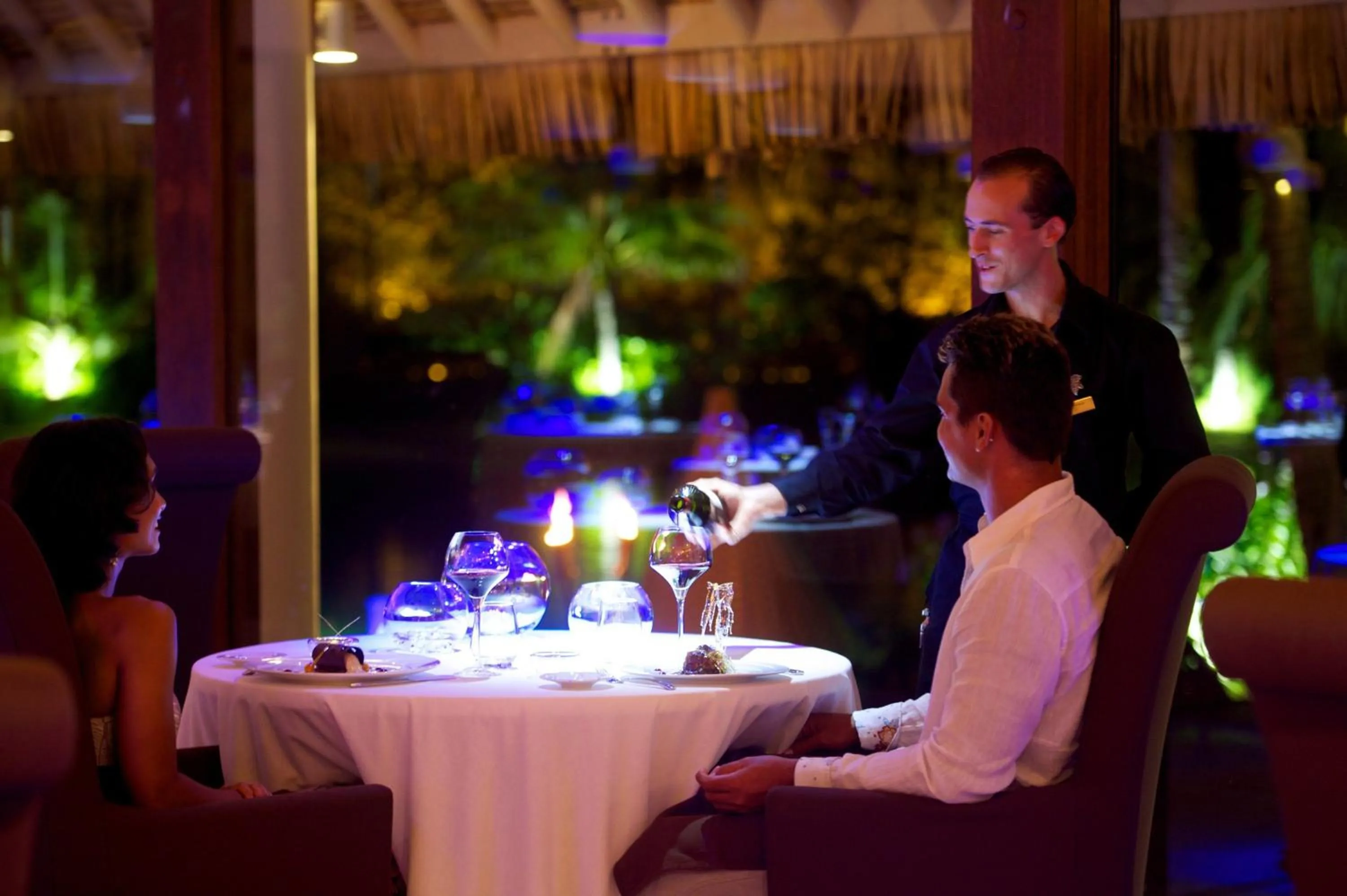 Restaurant/places to eat in InterContinental Bora Bora & Thalasso Spa by IHG