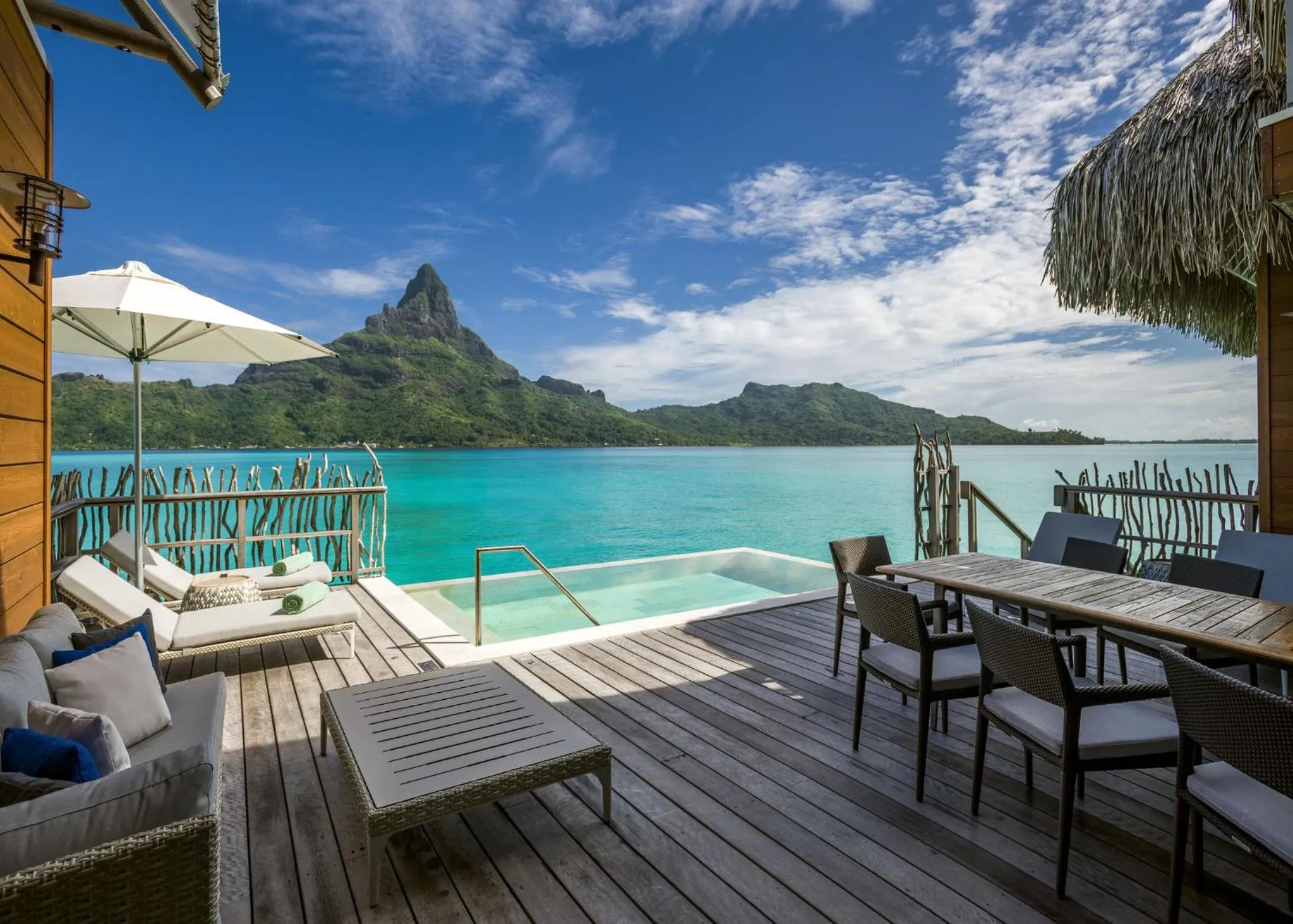 Photo of the whole room in InterContinental Bora Bora & Thalasso Spa by IHG