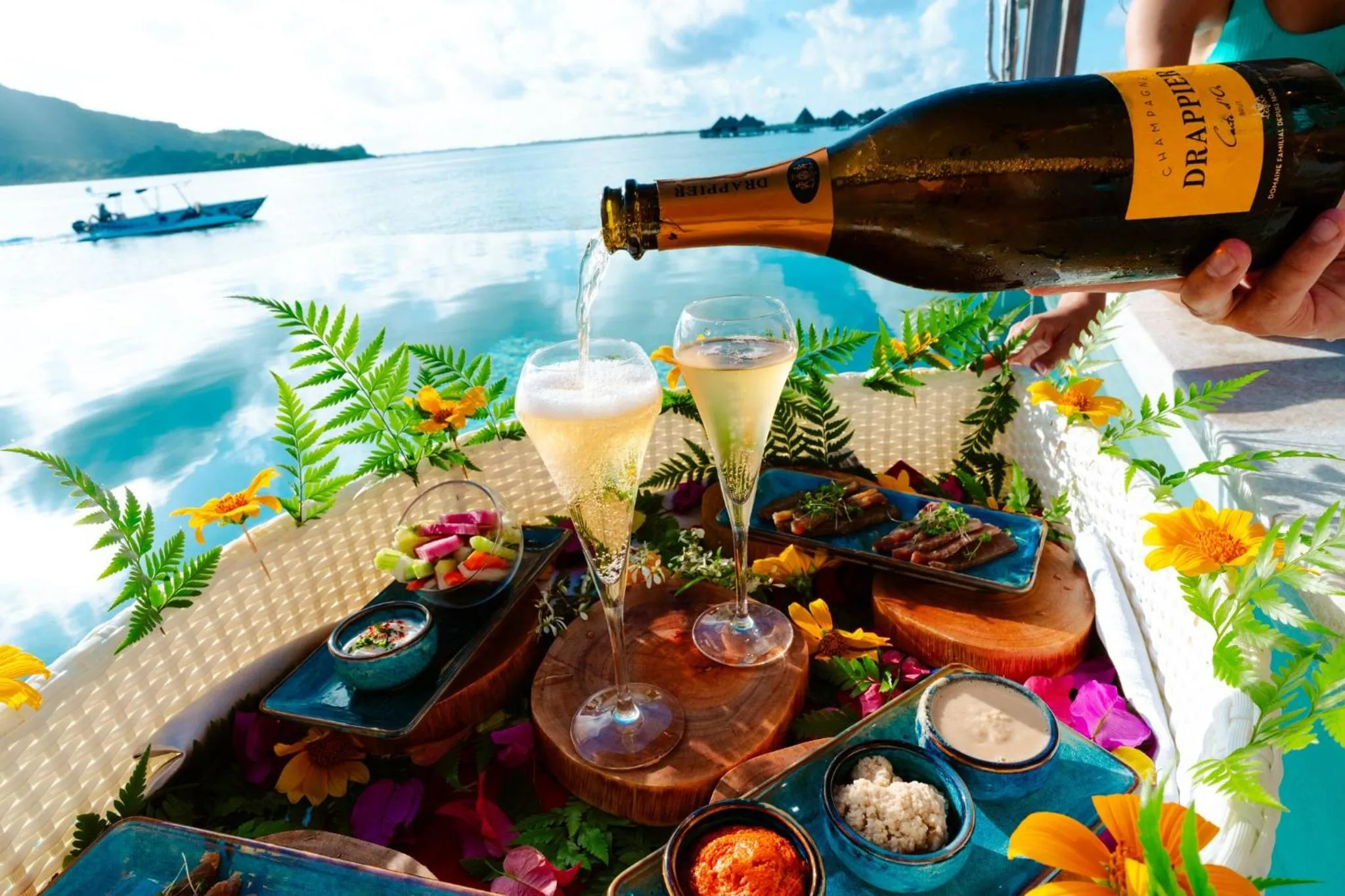 Photo of the whole room in InterContinental Bora Bora & Thalasso Spa by IHG