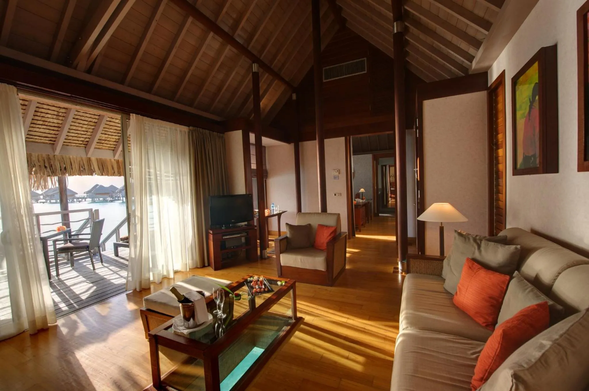 Photo of the whole room in InterContinental Bora Bora & Thalasso Spa by IHG