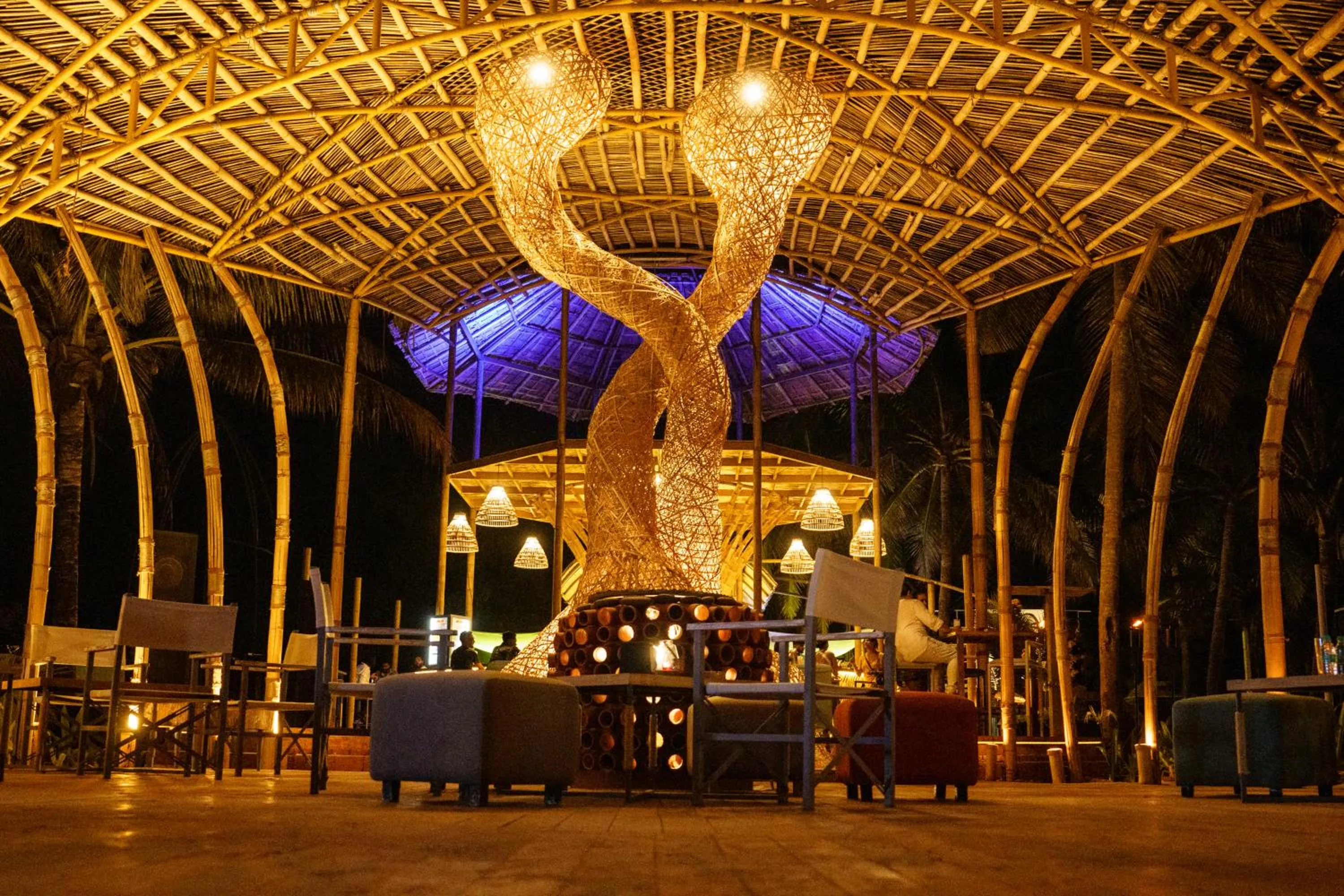 Restaurant/places to eat in Marbela Beach Resort