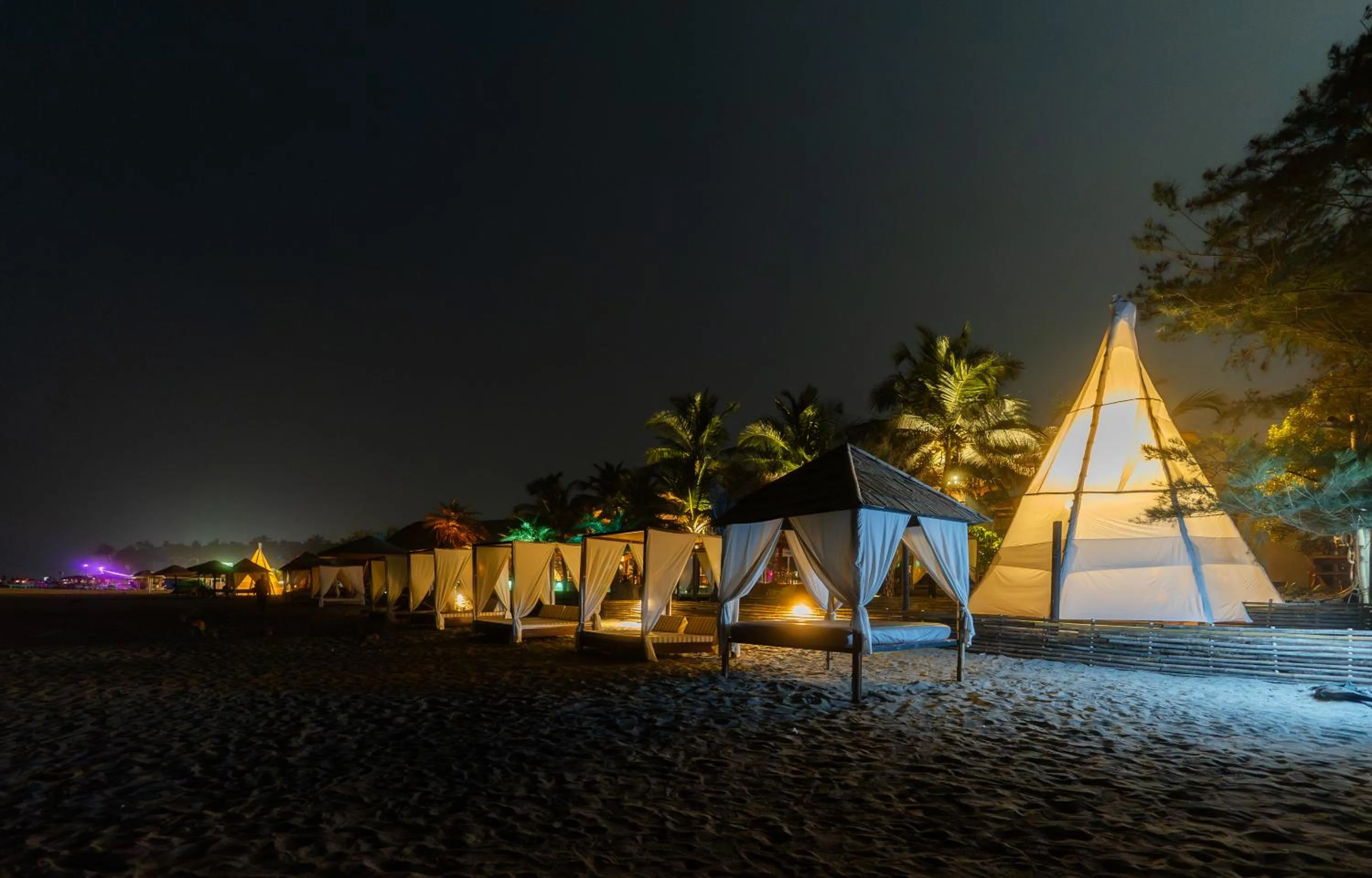 Beach in Marbela Beach Resort