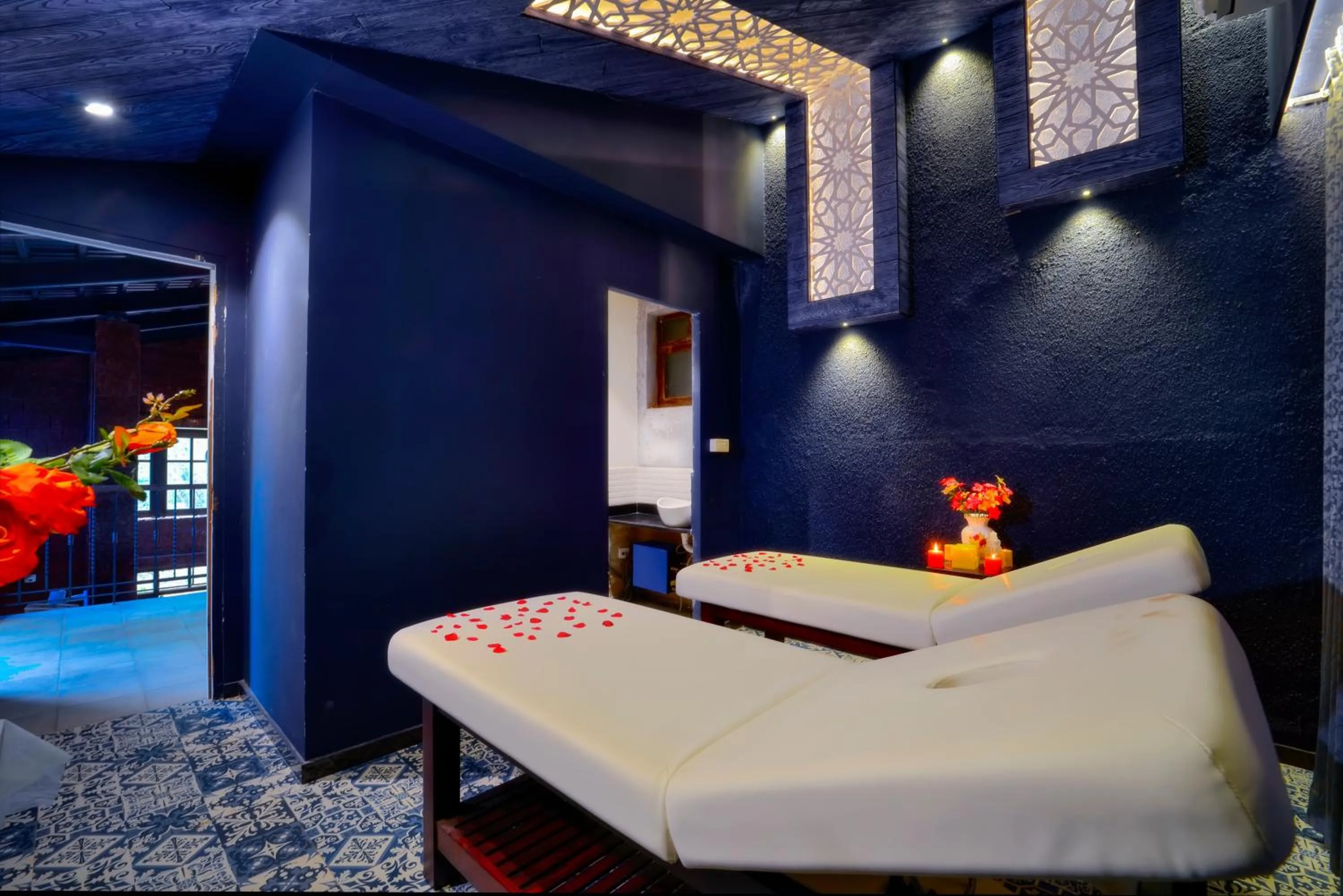 Massage, Bed in Foxoso Sonnet - A boutique hotel, Anjuna , Goa