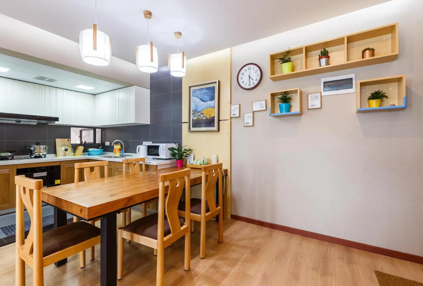 Kitchen or kitchenette in Shenzhen New Swan Castle Apartment