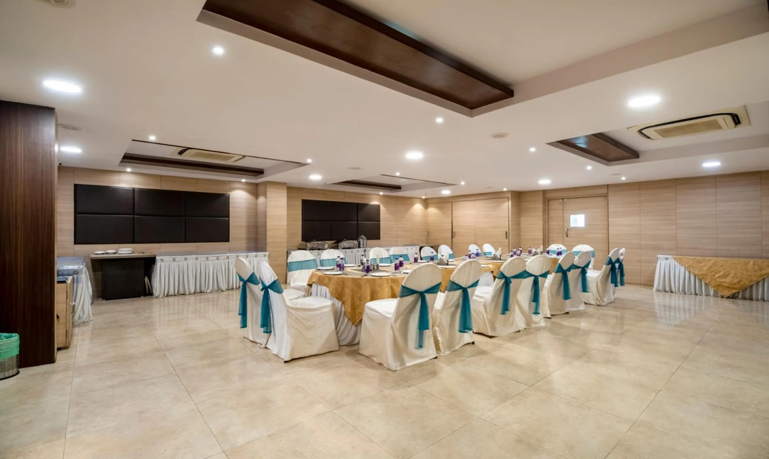 Banquet/Function facilities in Treebo PL Grand, Vishakapatnam