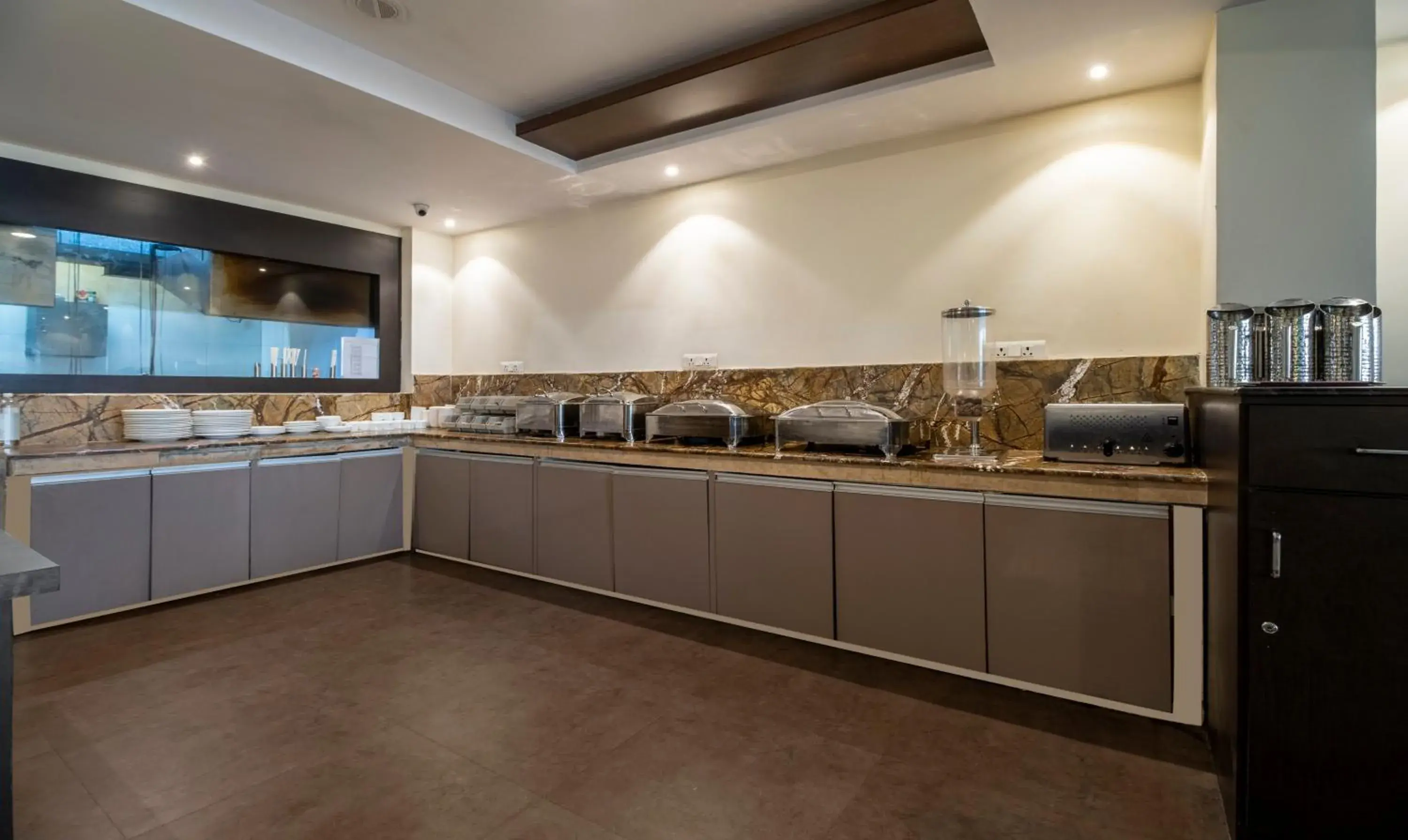 Restaurant/places to eat in Treebo PL Grand, Vishakapatnam Restaurant/places to eat in Treebo PL Grand, Vishakapatnam