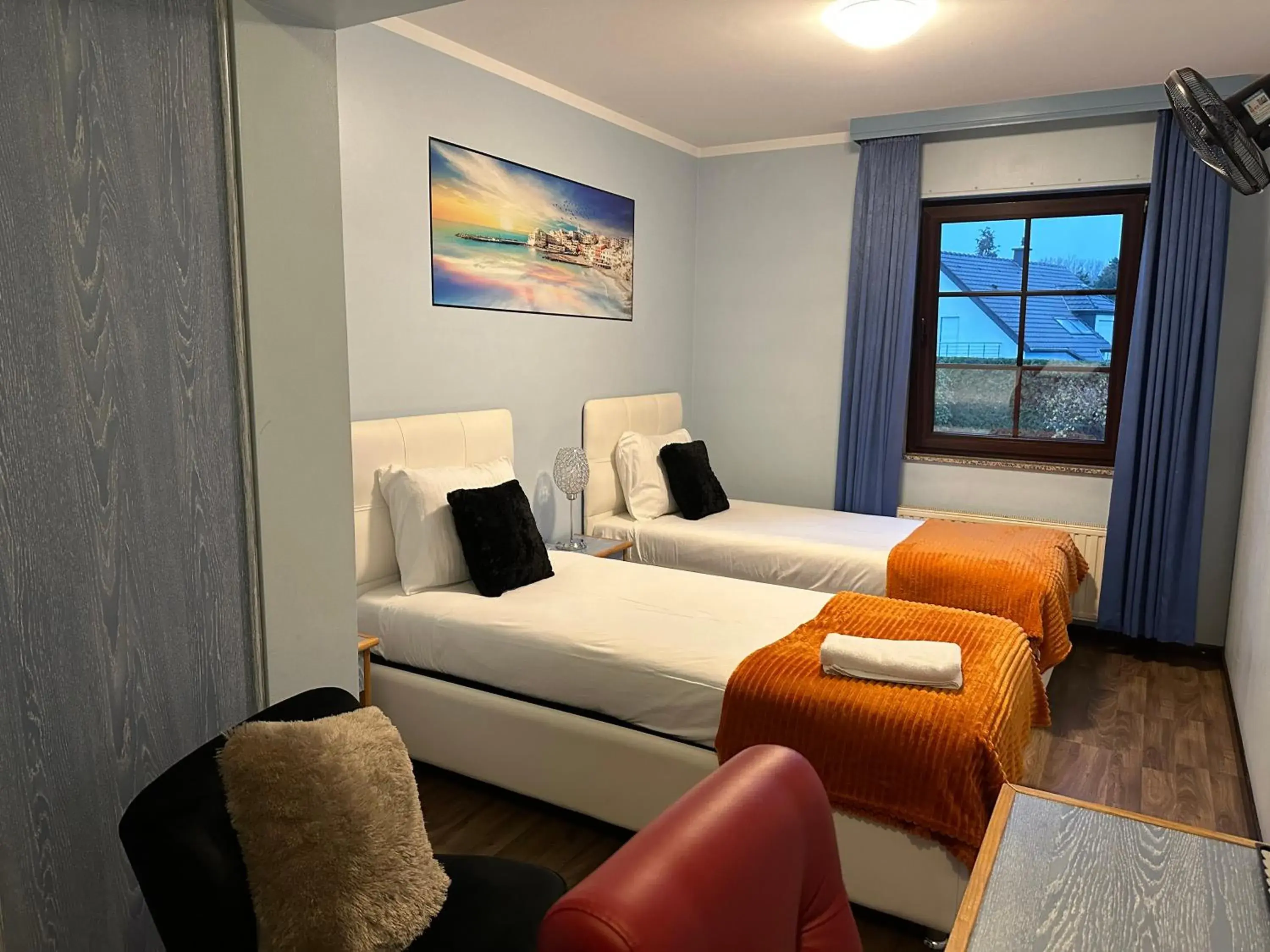 Bed in Hotel L'Empire Bed in Hotel L'Empire