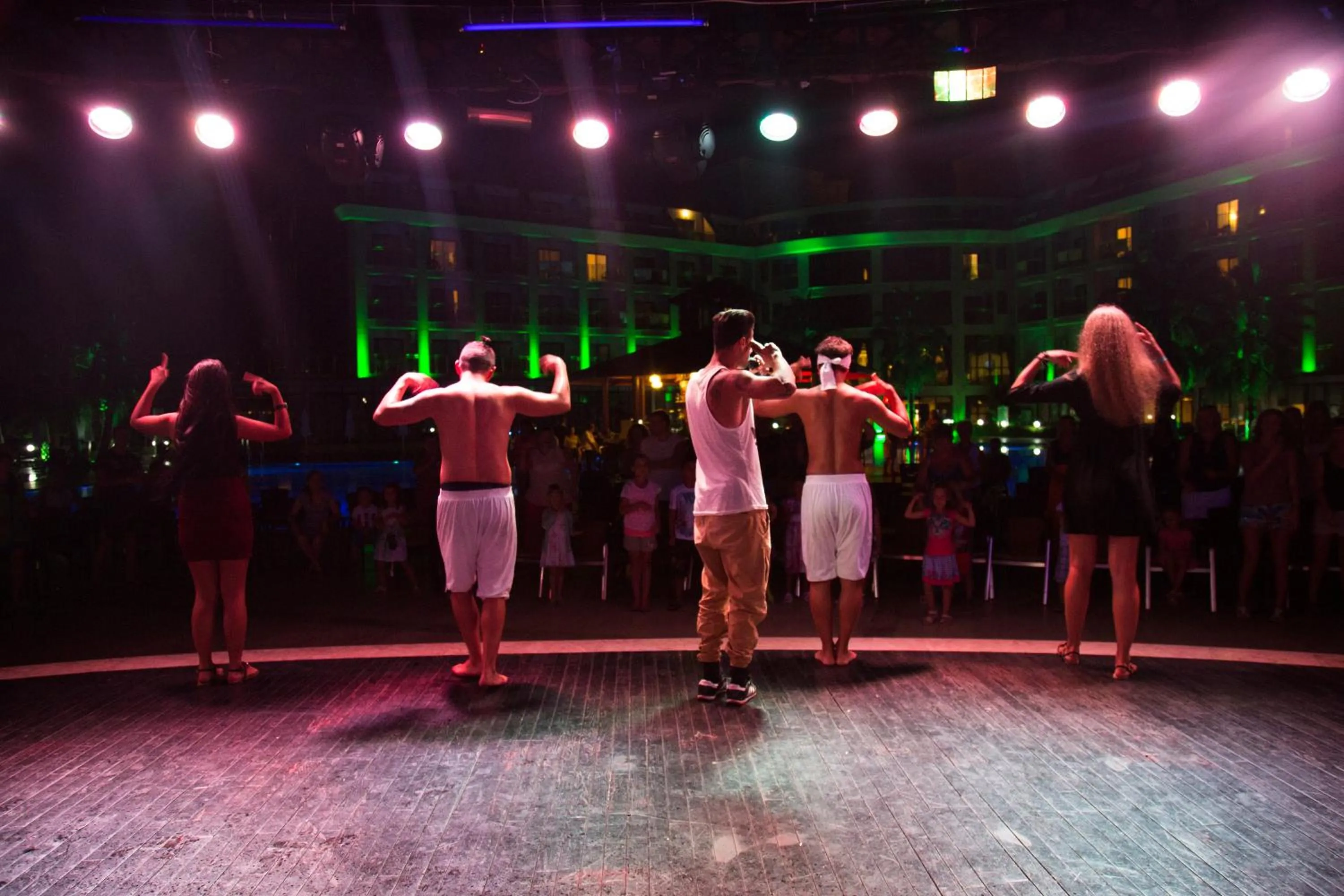 Evening entertainment in Eldar Resort Hotel