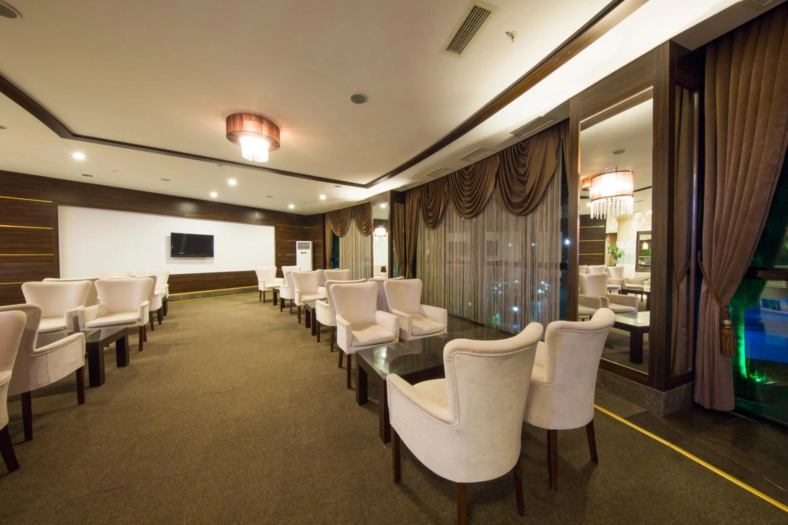 Lobby or reception in Eldar Resort Hotel