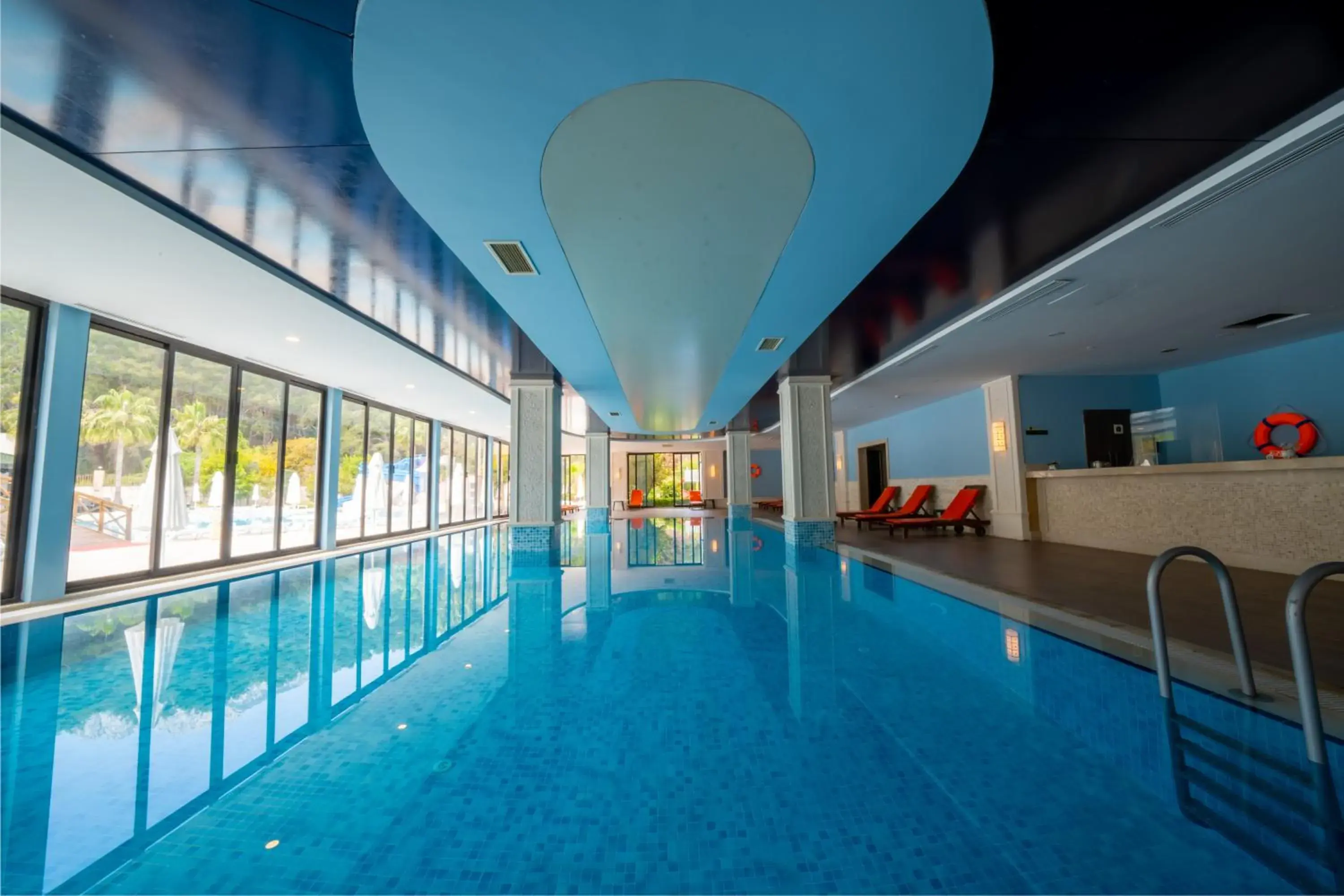 Swimming pool in Eldar Resort Hotel Swimming pool in Eldar Resort Hotel