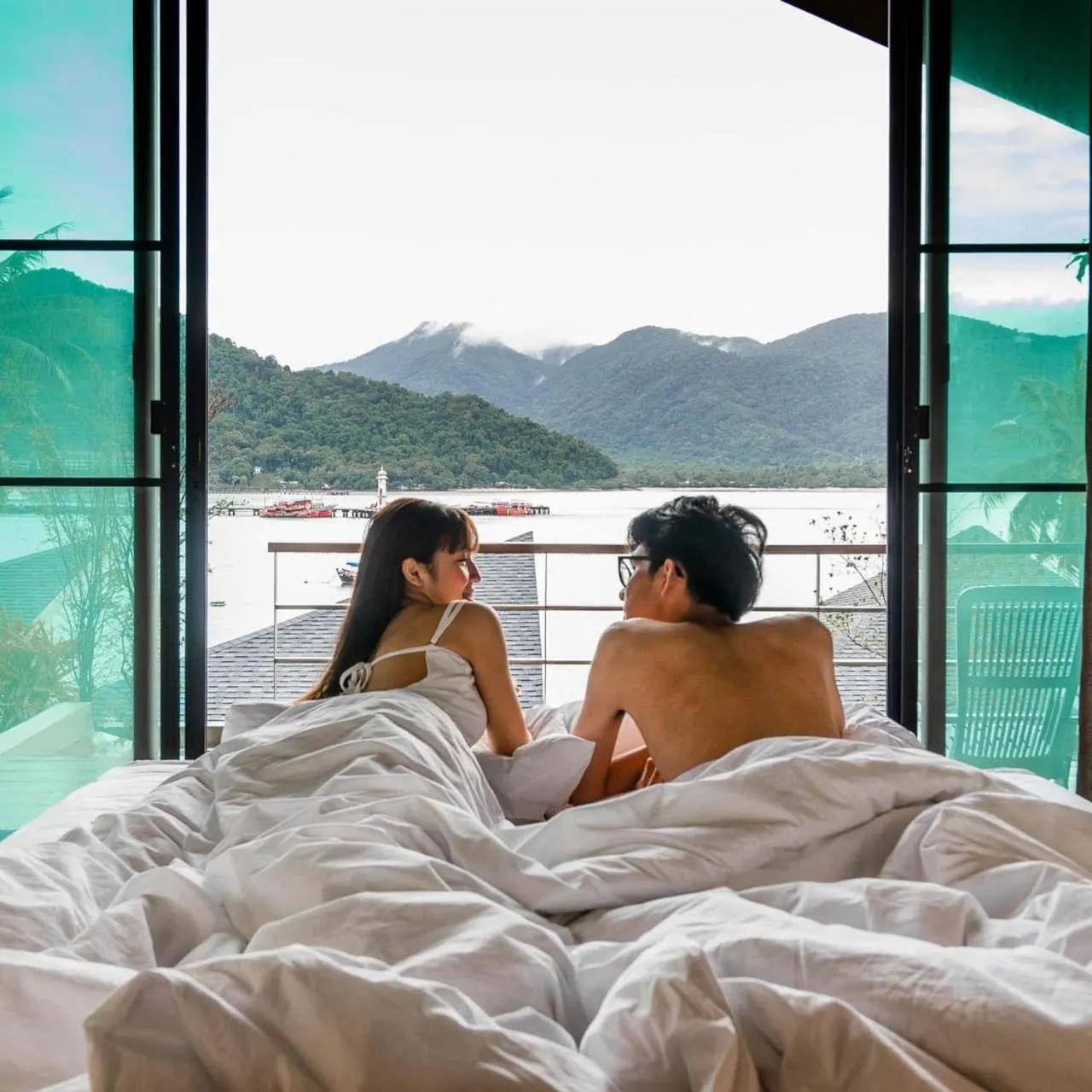 View (from property/room), Bed in Bhuvarin Resort