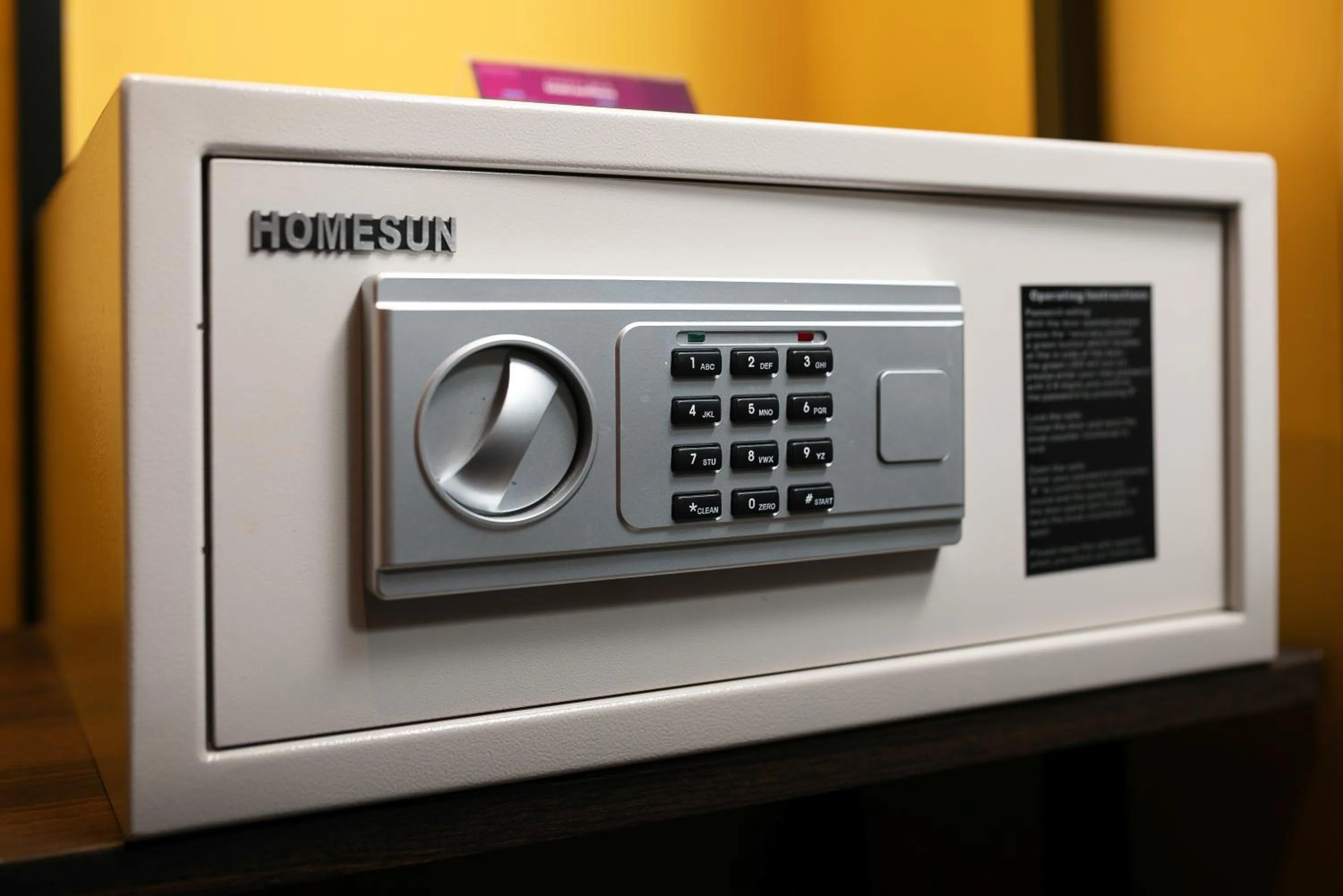 microwave in GRAND CITITEL Hanoi Hotel & Spa