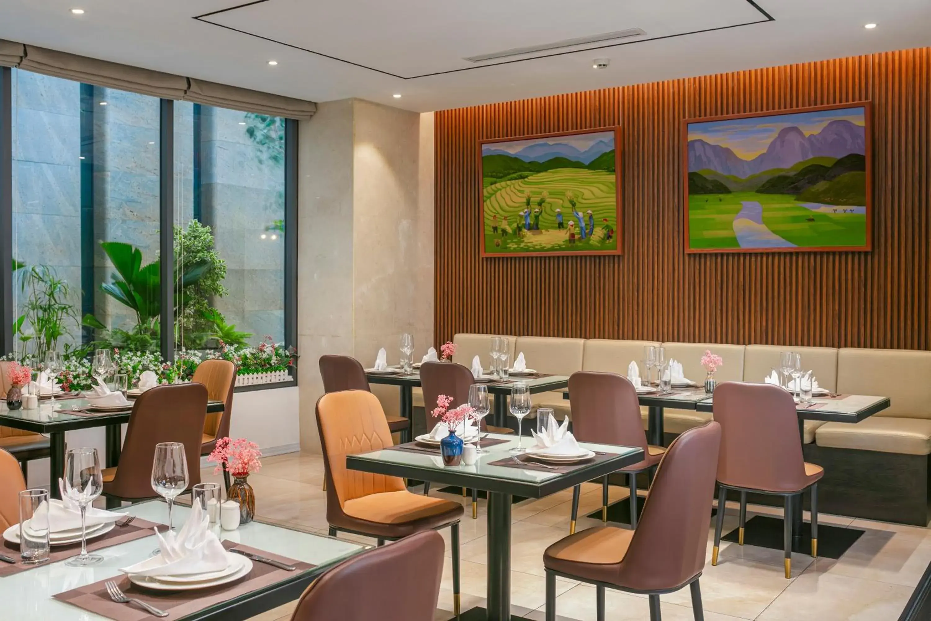 Buffet breakfast in GRAND CITITEL Hanoi Hotel & Spa Buffet breakfast in GRAND CITITEL Hanoi Hotel & Spa