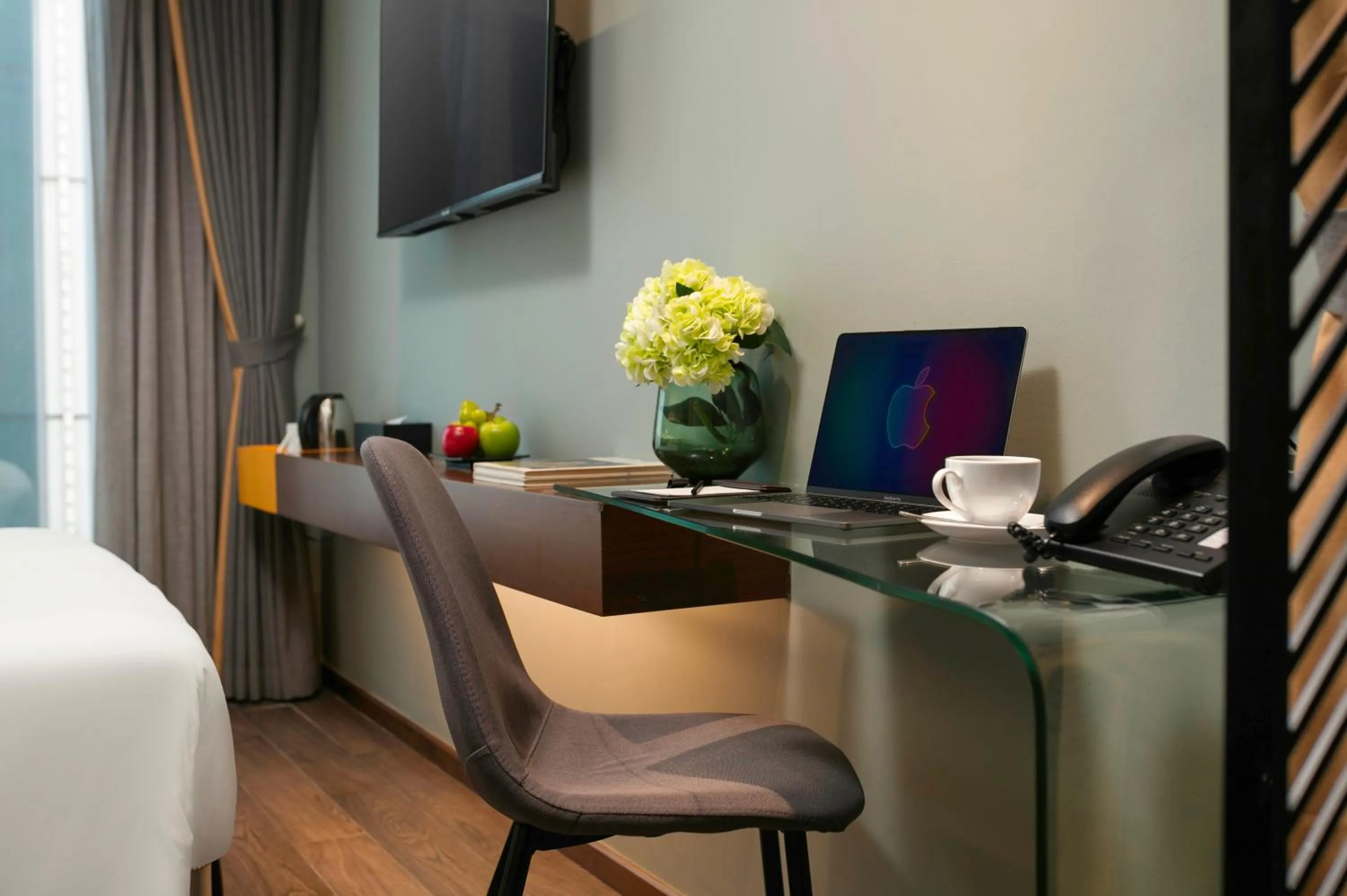 Bedroom in GRAND CITITEL Hanoi Hotel & Spa