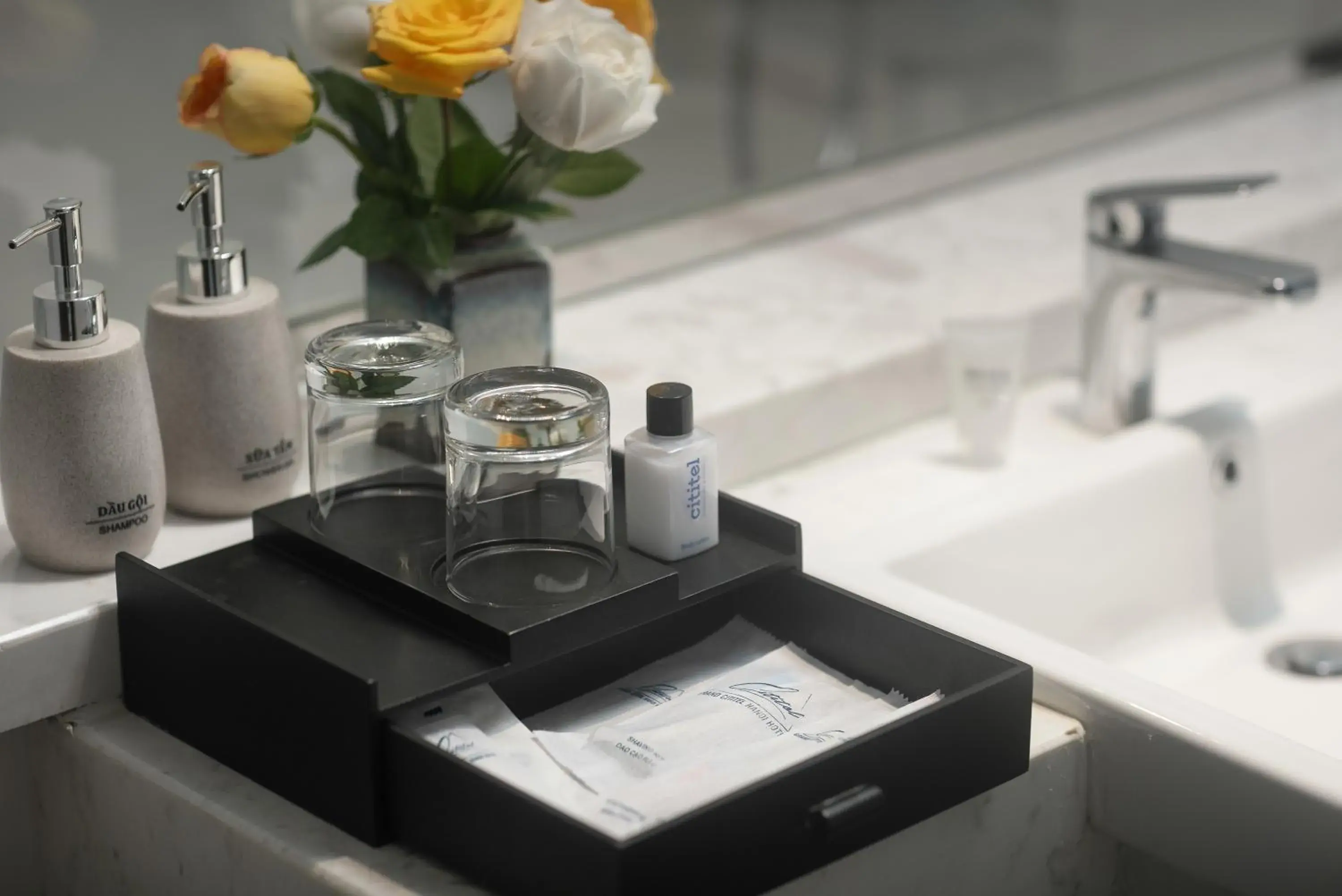 Bathroom in GRAND CITITEL Hanoi Hotel & Spa Bathroom in GRAND CITITEL Hanoi Hotel & Spa