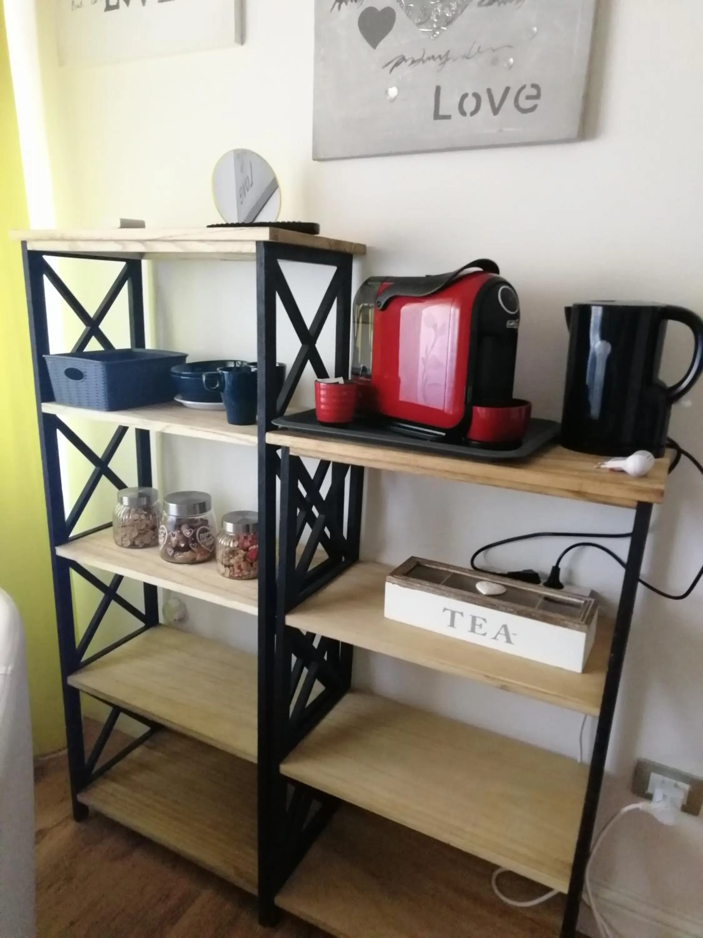 Coffee/tea facilities in B&B Alghero Republic