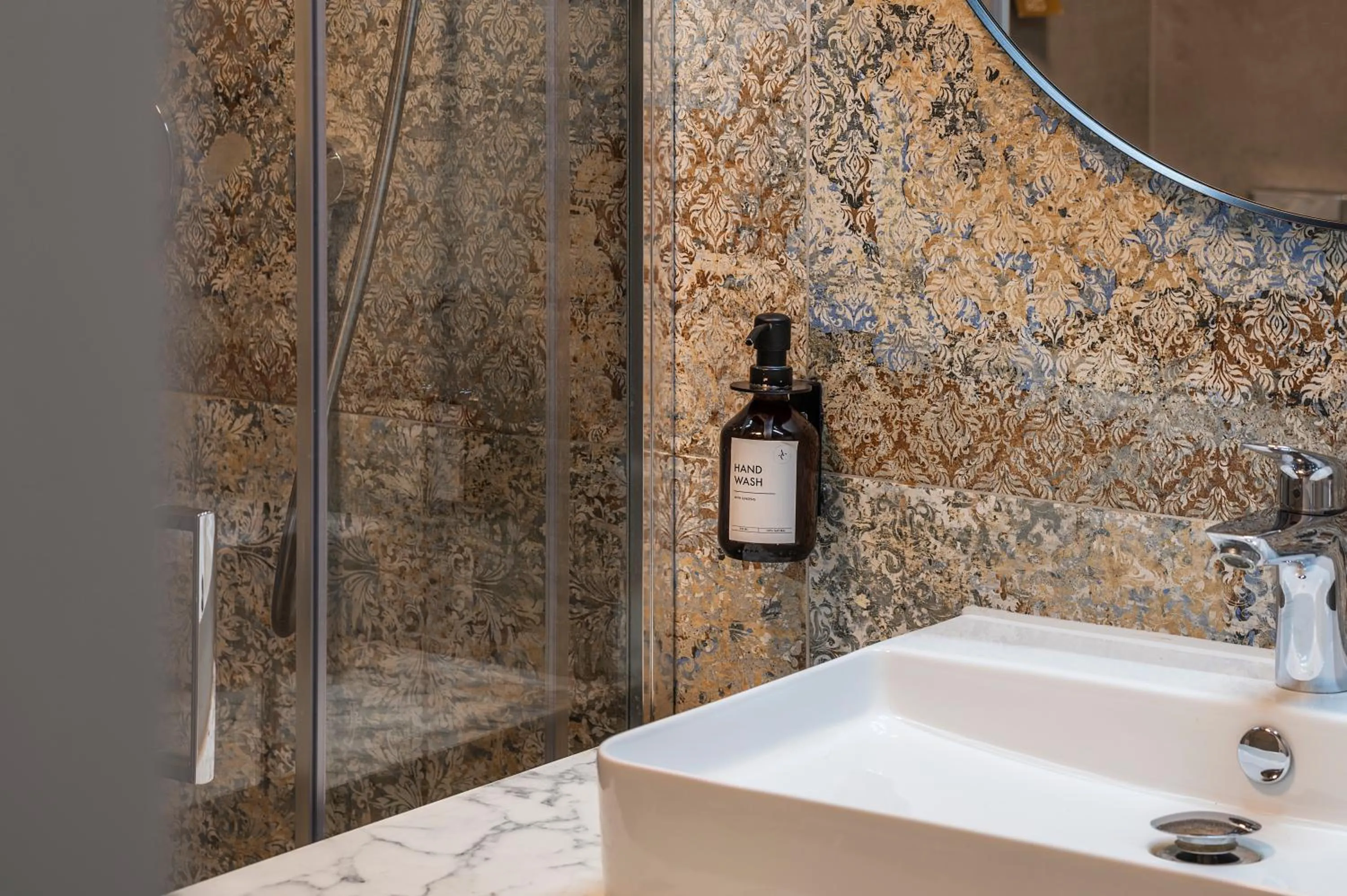 Shower in Aparthotel Cosy