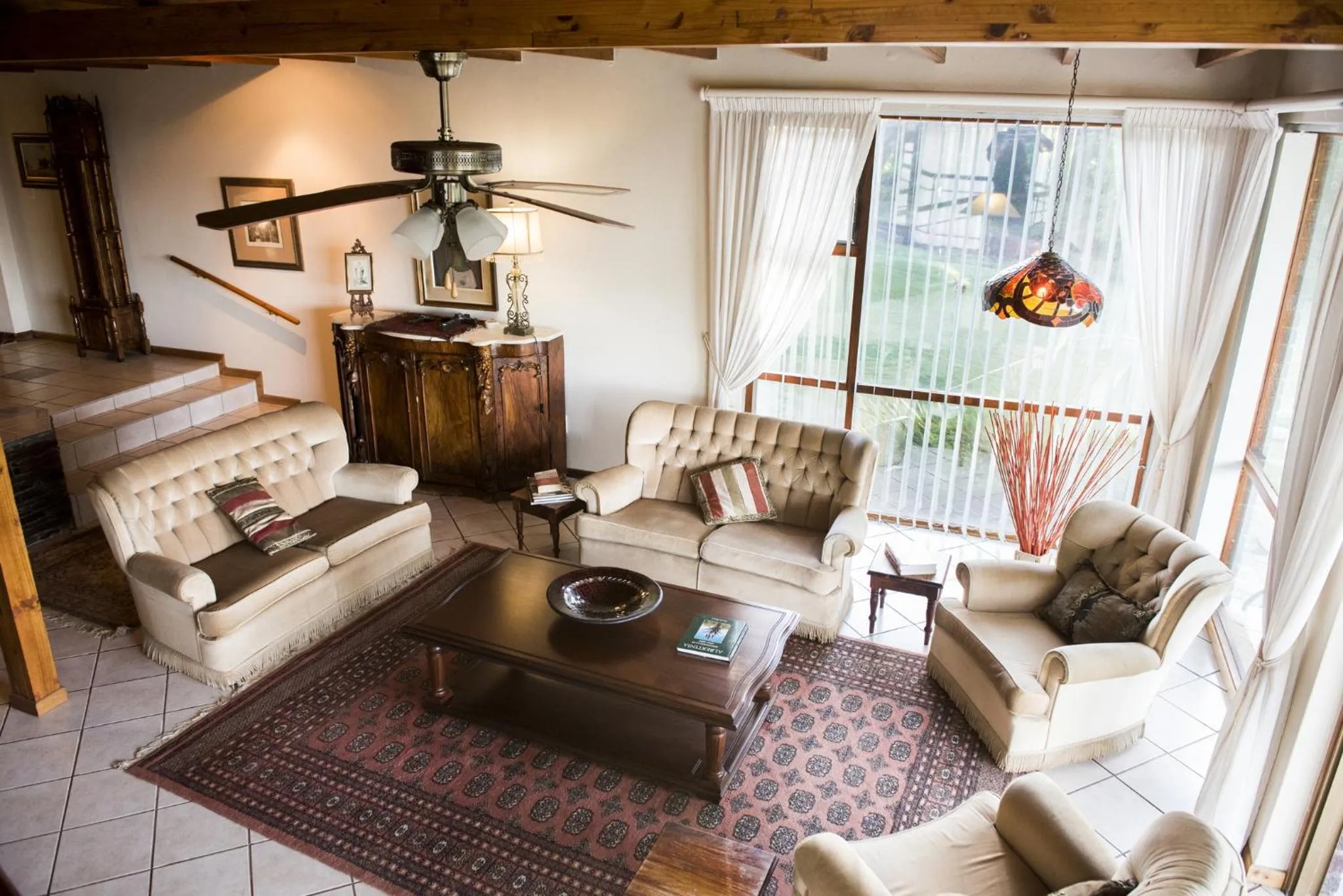 Living room in Voelroepersfontein